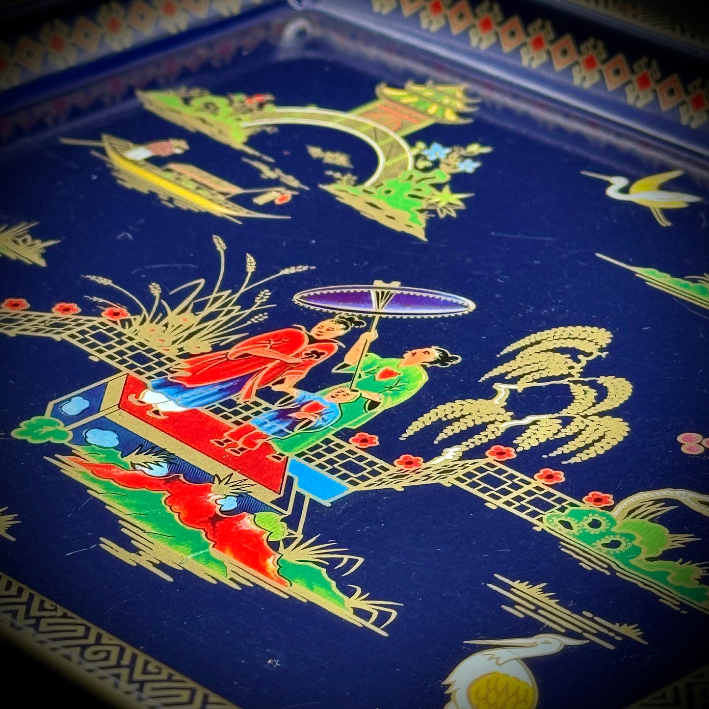 Vintage Daher Japan Motif Tray Designed in New York/Made in England