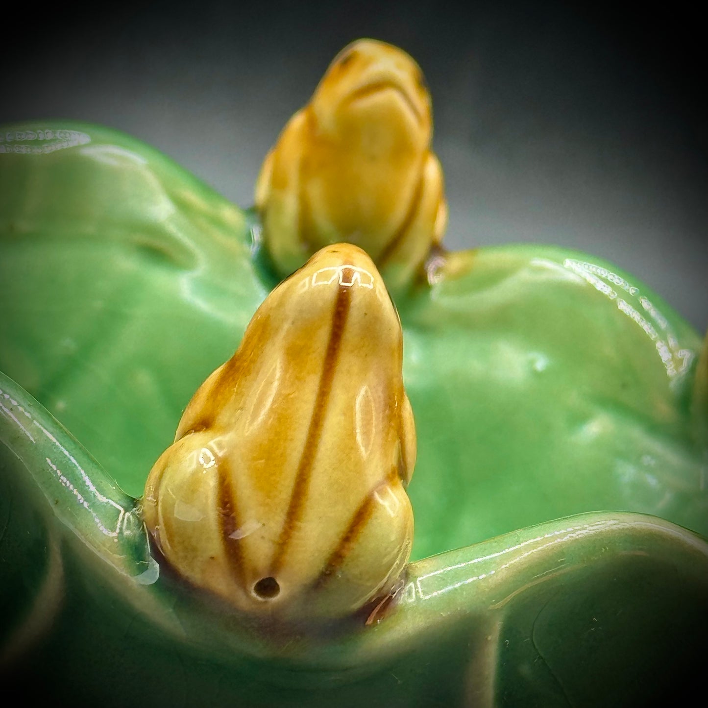 Majolica Six Frog Motive Planter Bowl