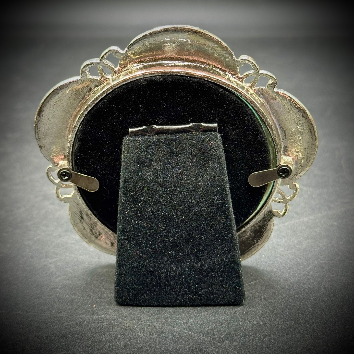 Aaron Brothers Enamel & Metal Frame