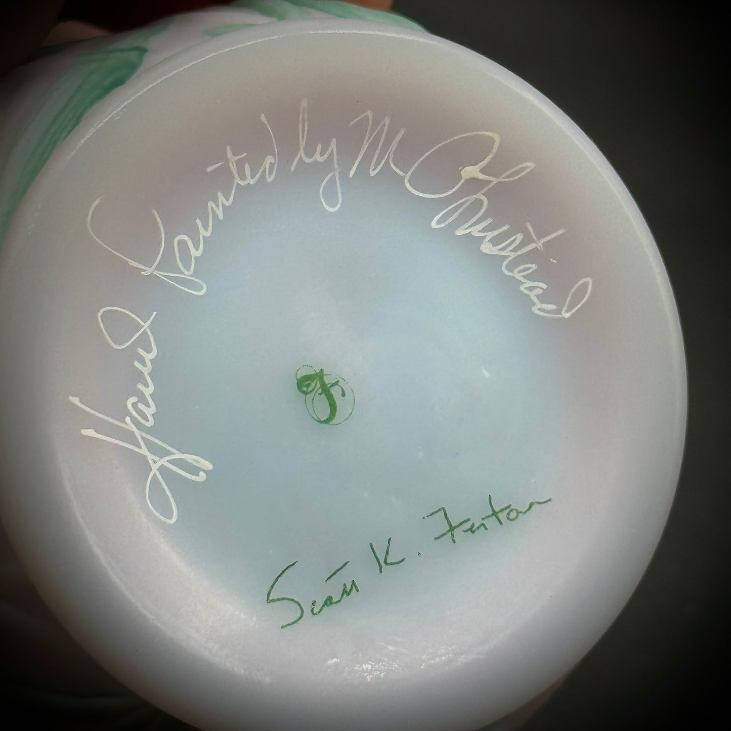 Vintage Fenton 95th Anniversary Blue Burmese Hand Painted & Sean Fenton Signed Daffodil Vase