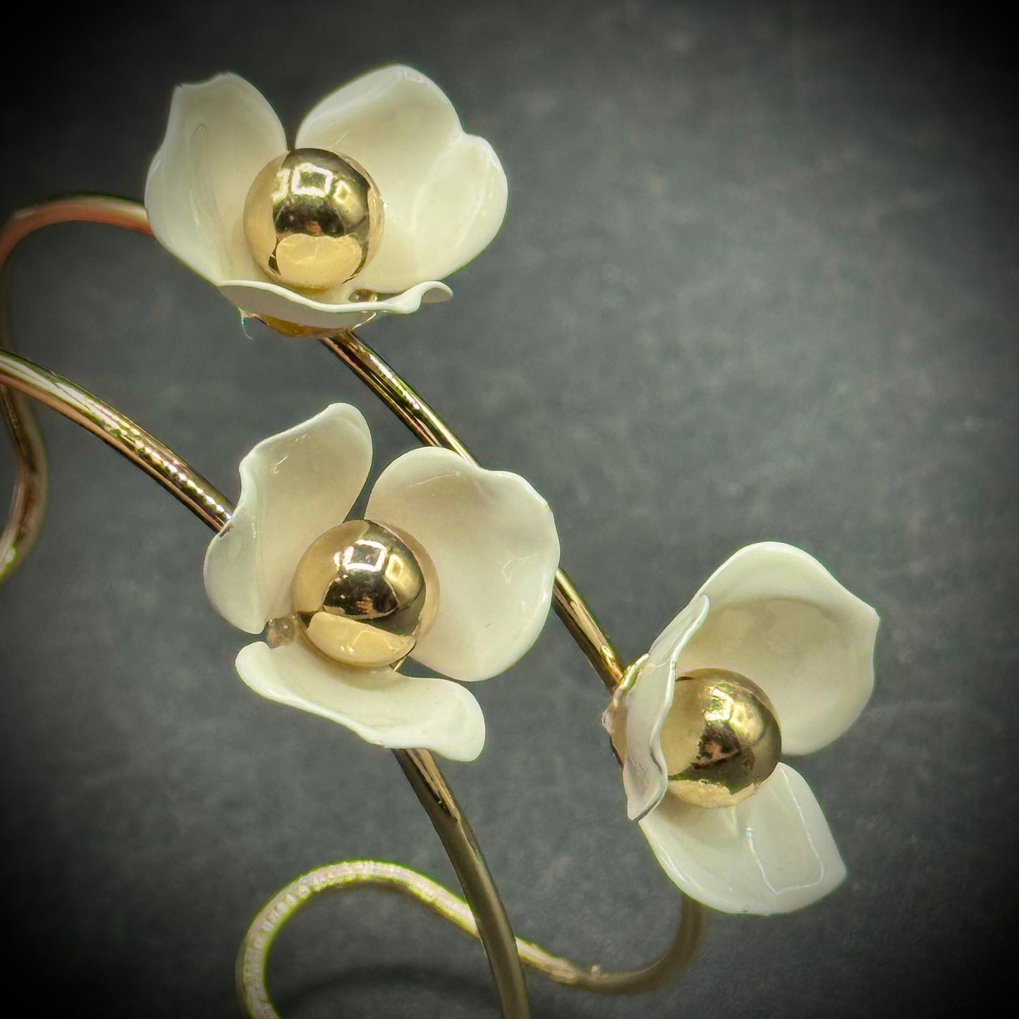 Fashion Flower Open Cuff Bracelet