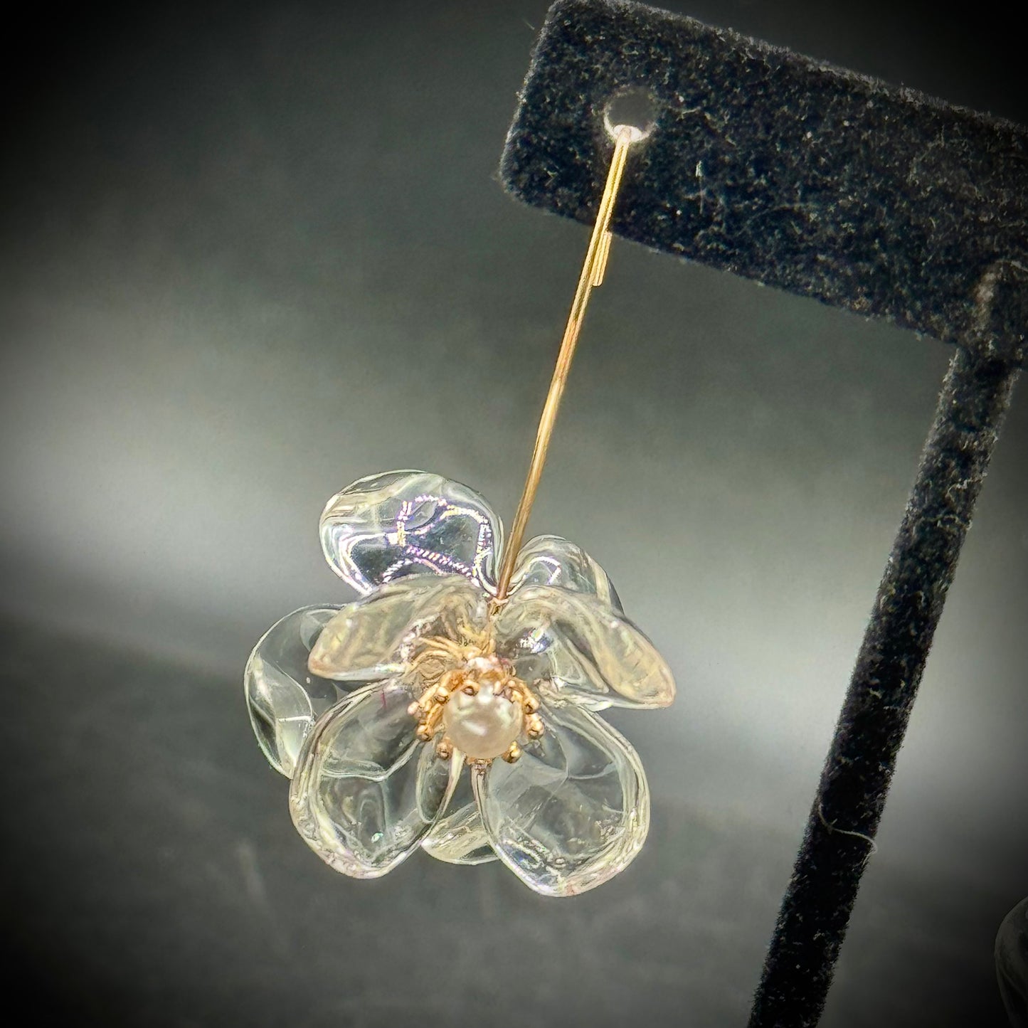 Vintage Lucite Flower Dangle Earrings