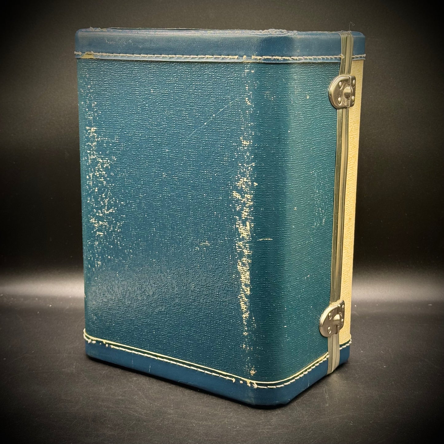 Vintage 1960s Train Case with Mirror