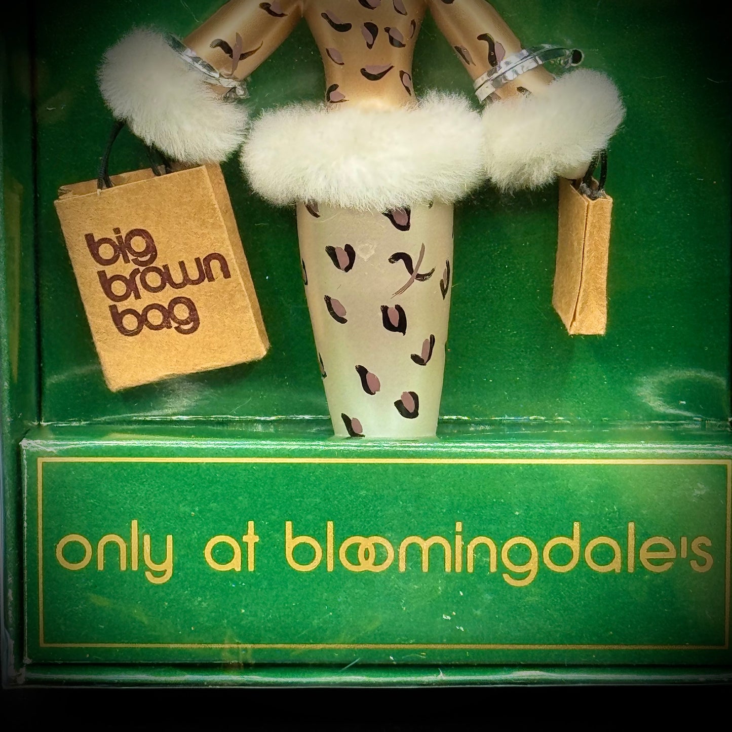New in Box Bloomingdale's Fashion Shopper Ornament