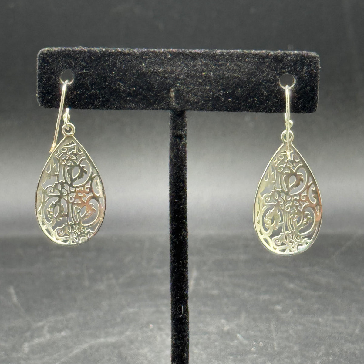 Sterling Silver .925 Filigree Teardrop Earrings