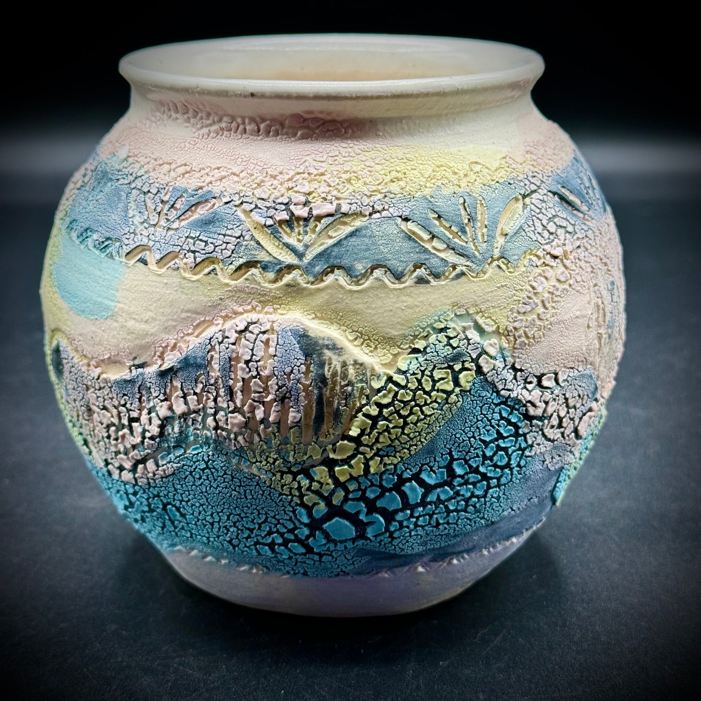 Missa Art Pottery Pot
