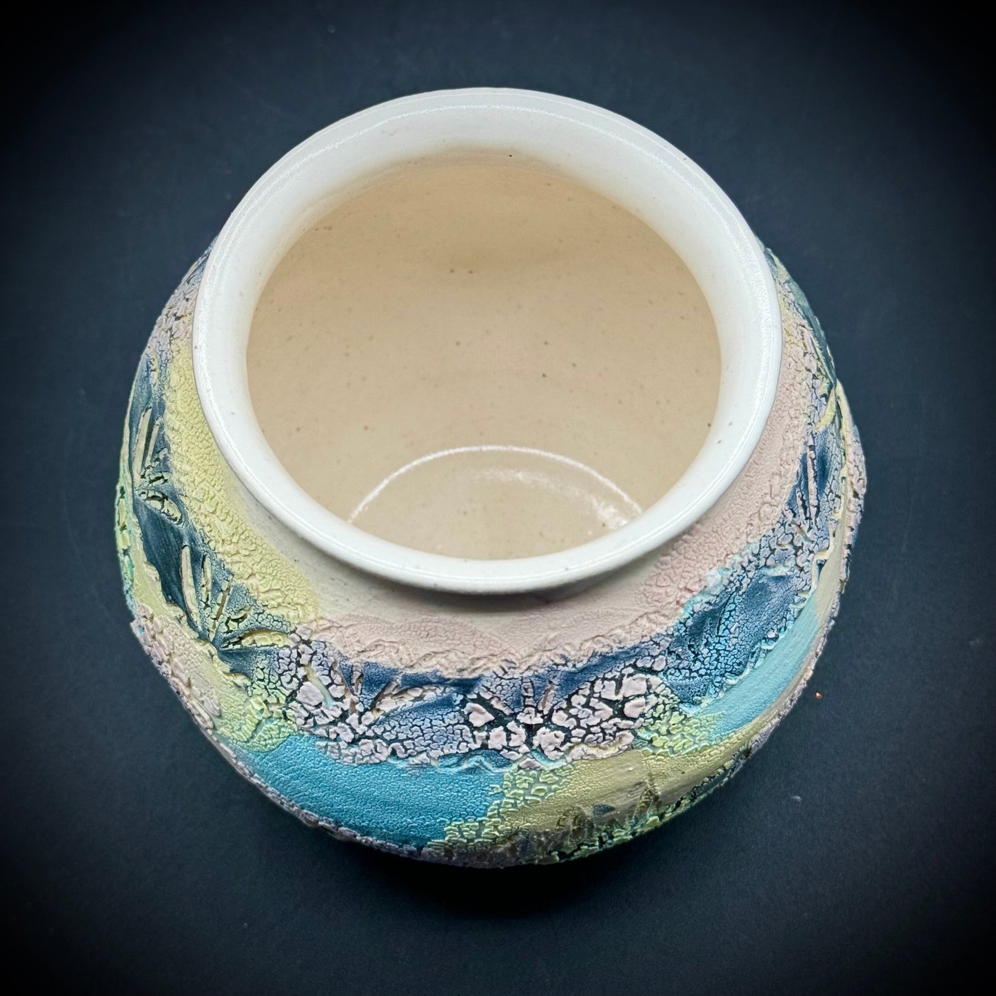Missa Art Pottery Pot