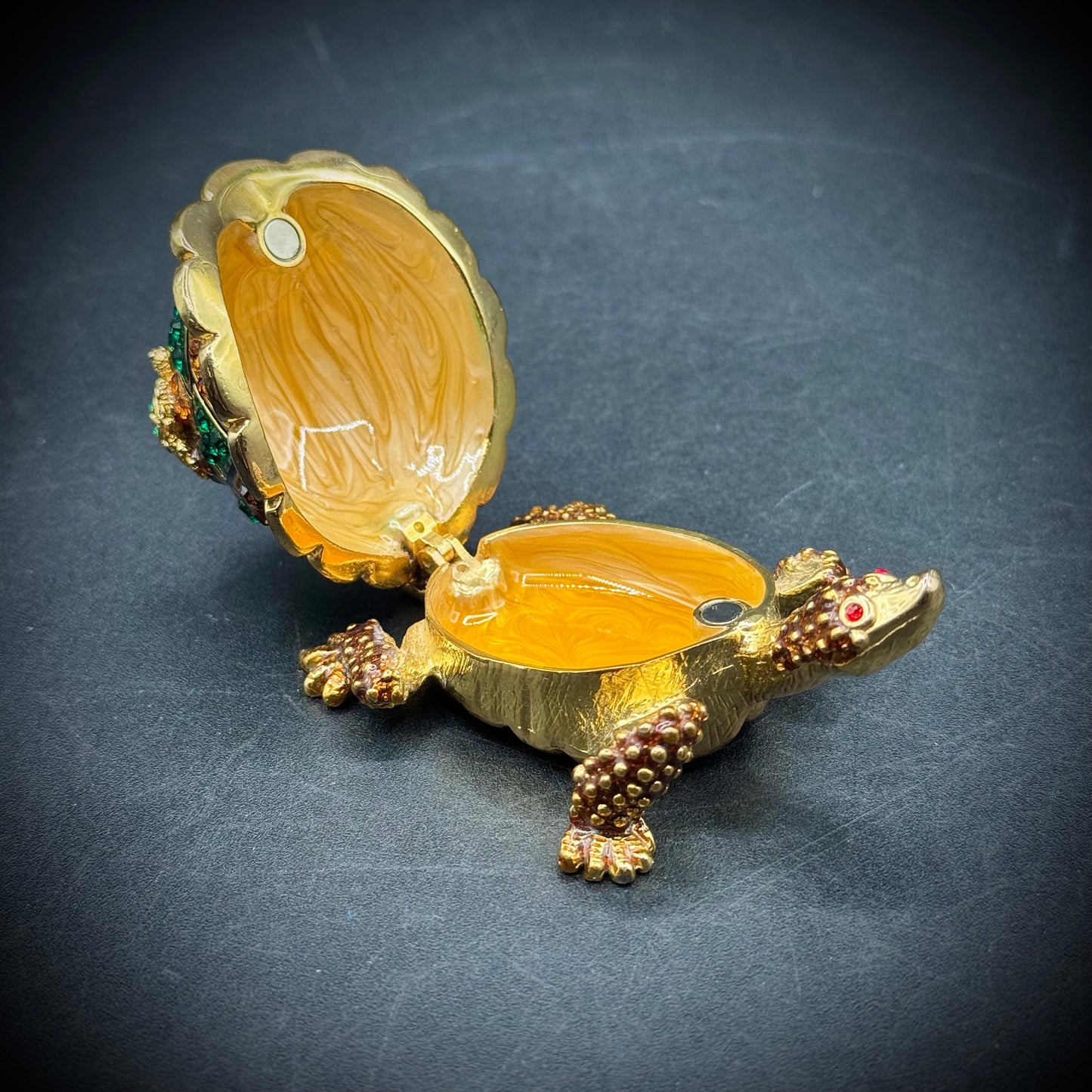 Rhinstone Turtle and Baby Trinket Box