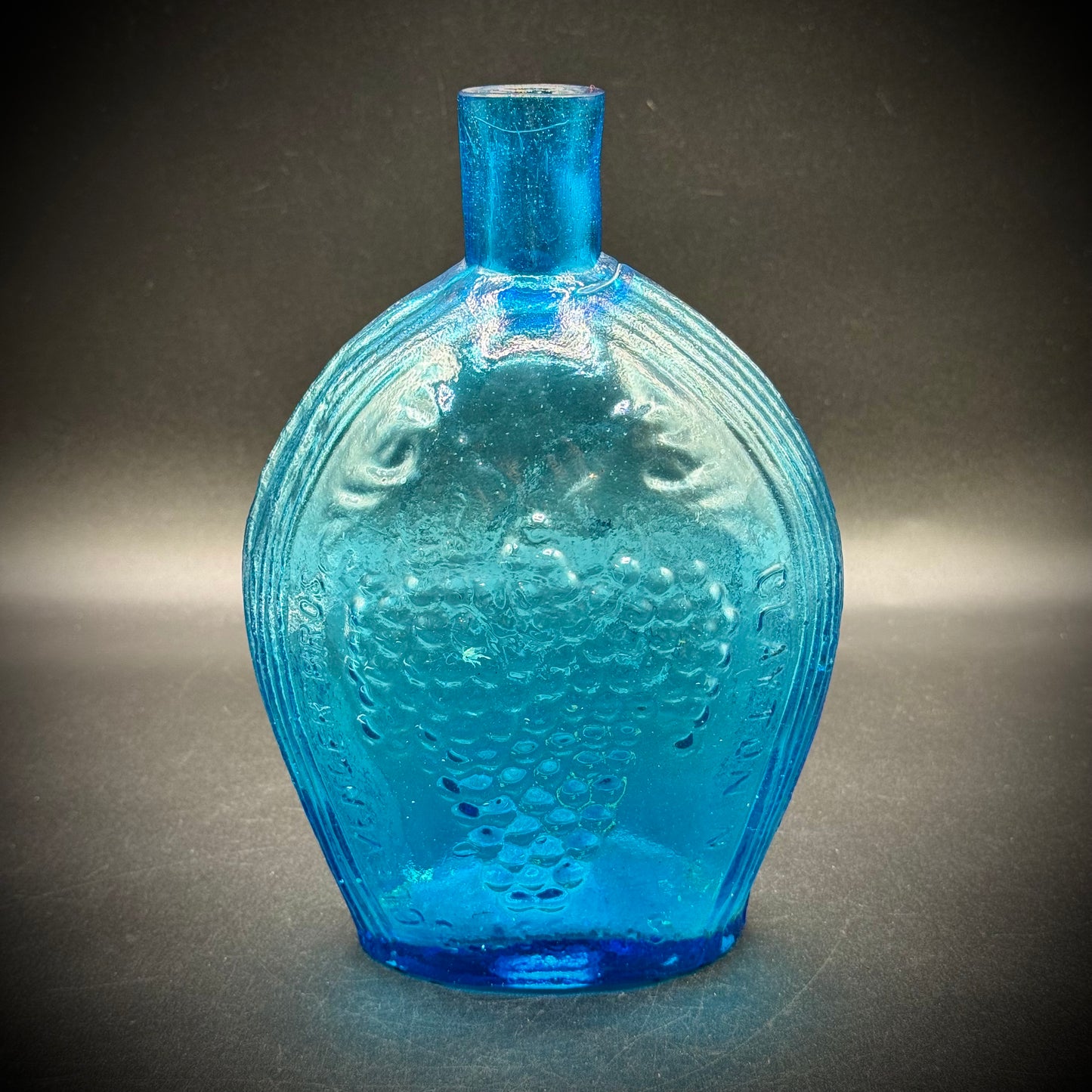 Vintage Clevenger Brothers Blue Bottle Grapes & Eagle Pattern