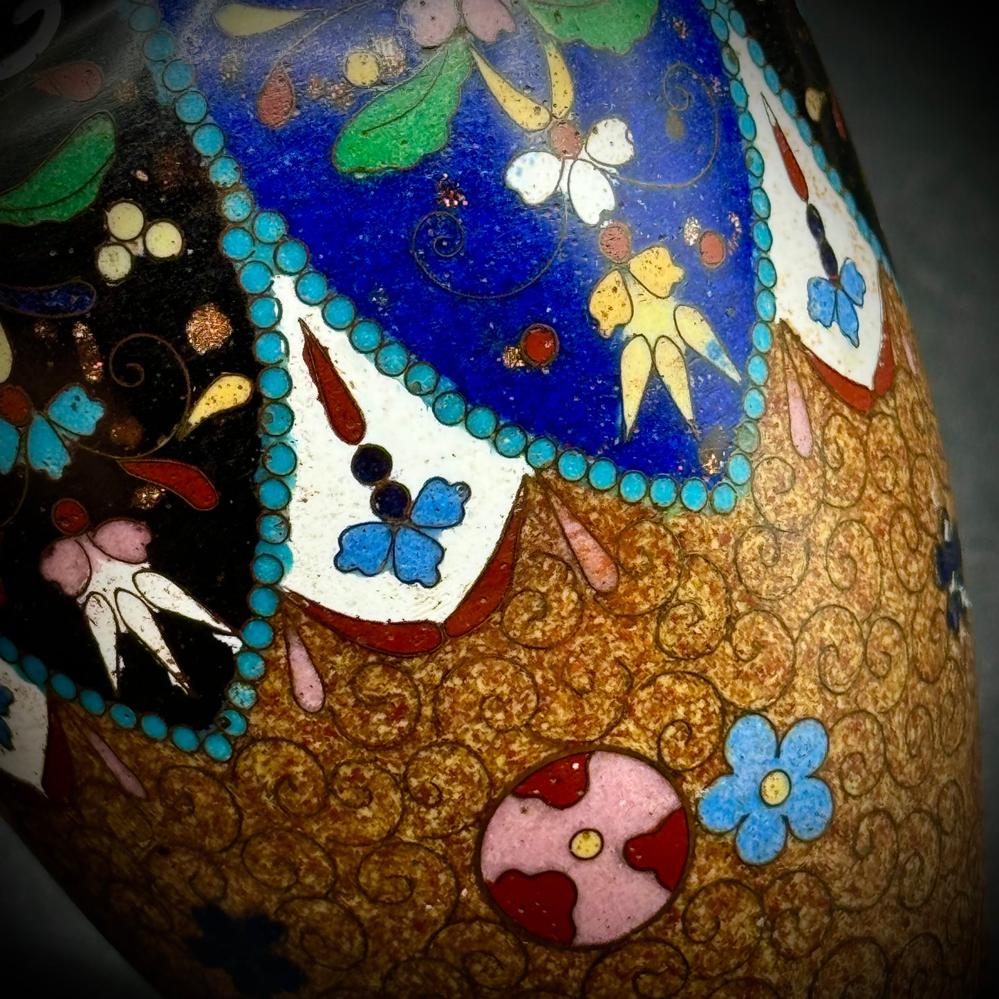 Early 20th Century Antique Chinese Cloisonné Vase
