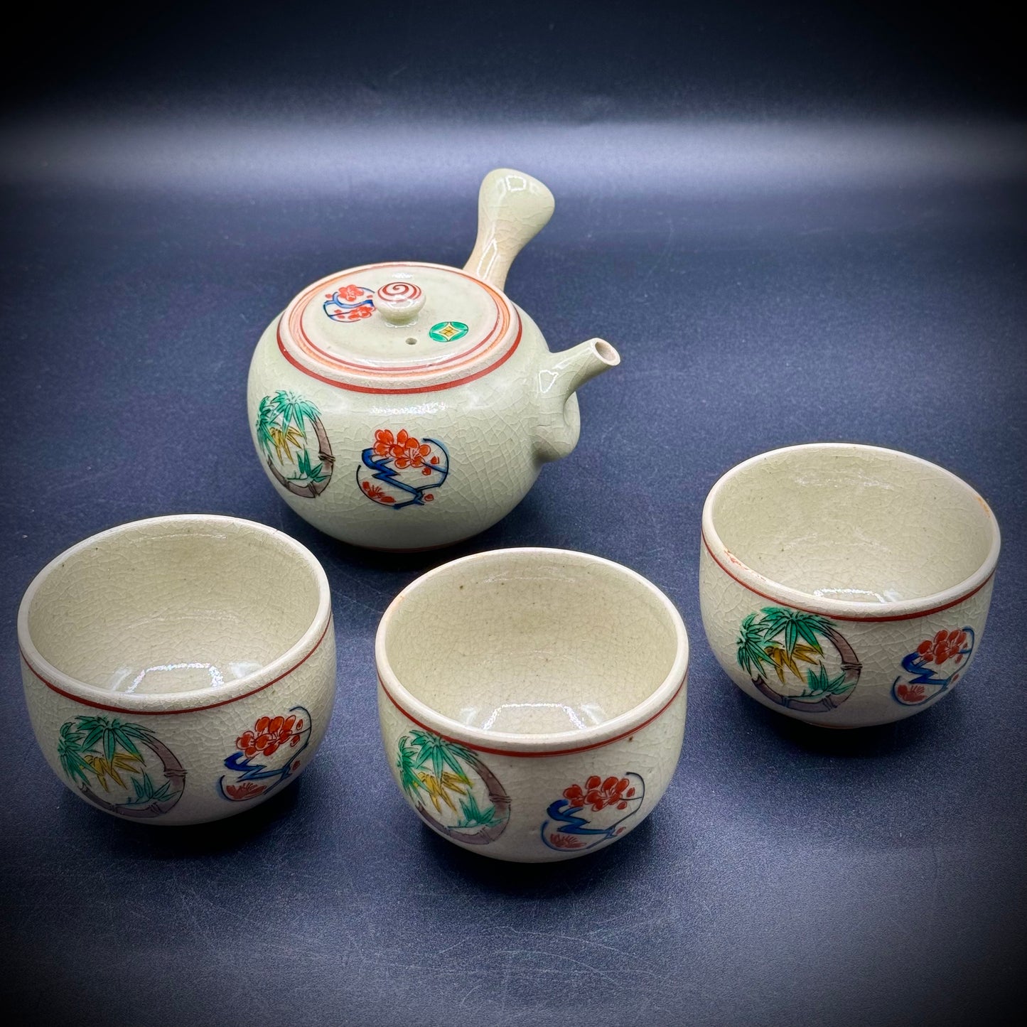 Vintage Kutani Japanese Side Handled Teapot with 3 Cups