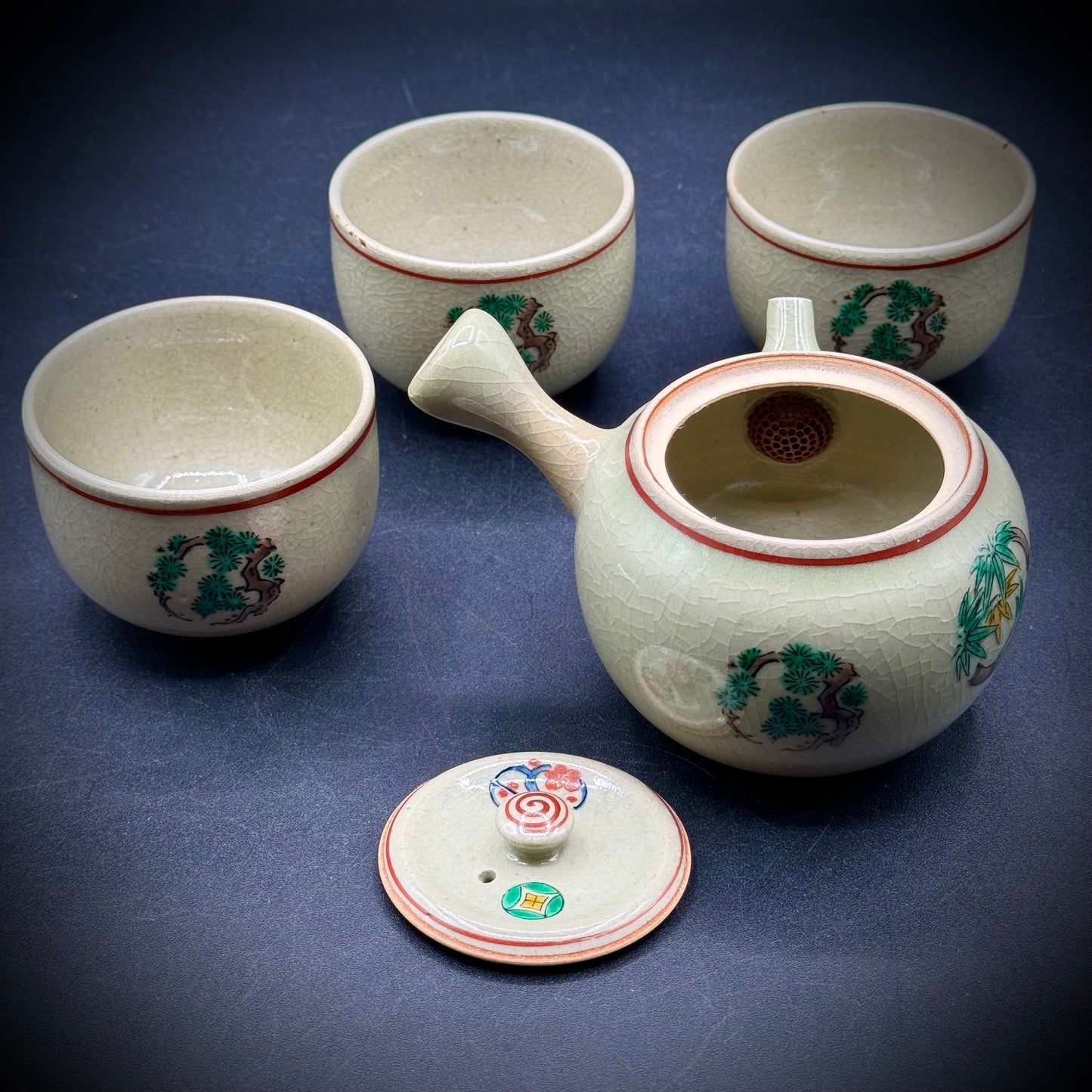 Vintage Kutani Japanese Side Handled Teapot with 3 Cups