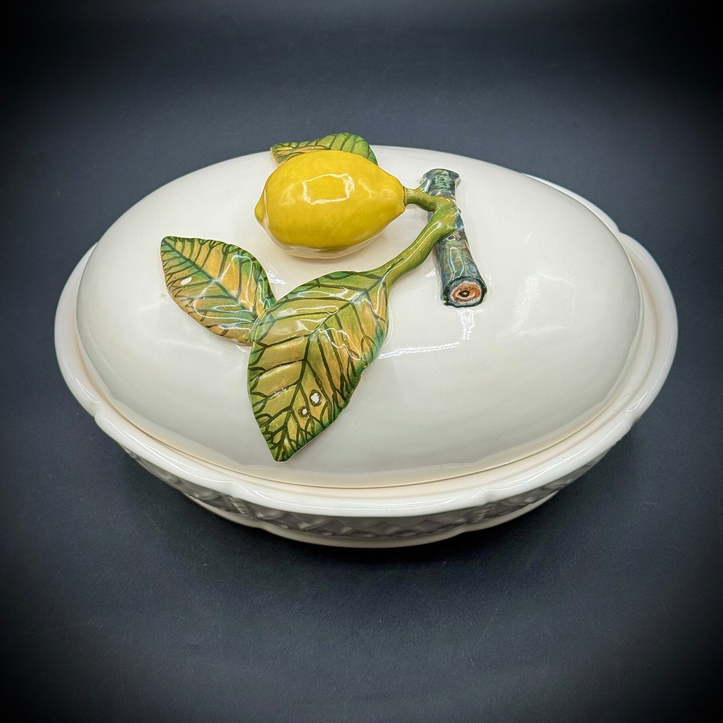 Chanticleer by Hand Lemon Motif Lidded Casserole