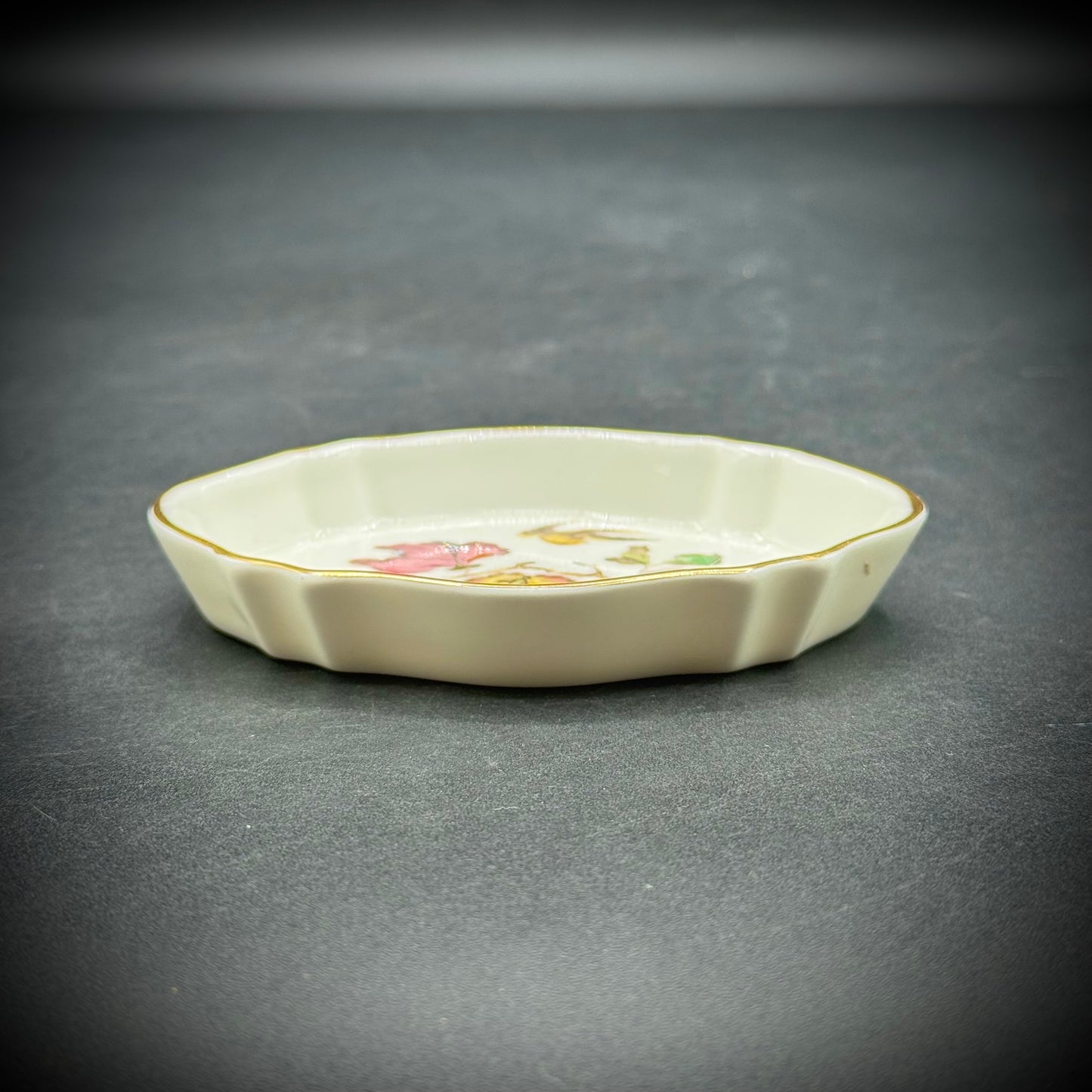 Wedgwood Made in England "Swallow" Dish