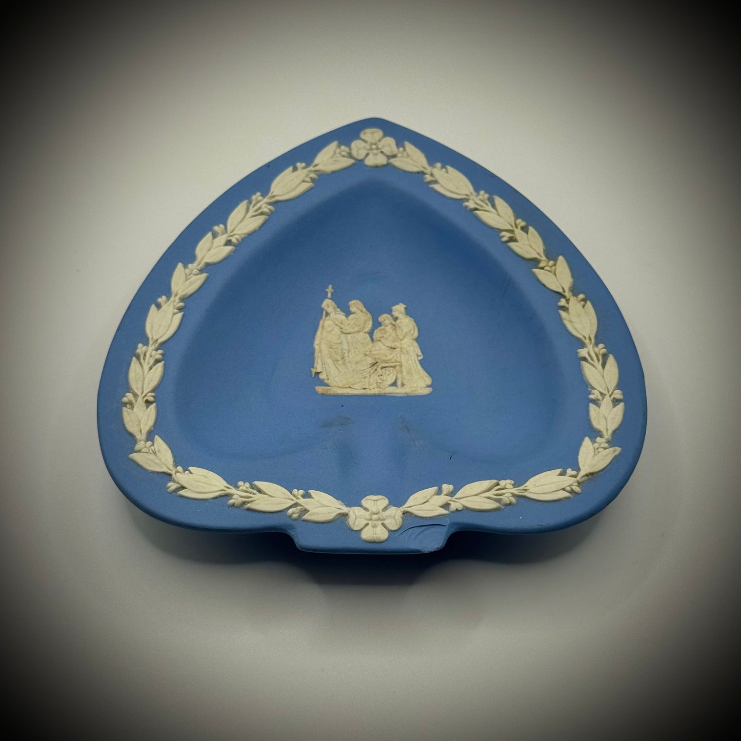 Vintage 1954 Blue Jasperware Wedgwood Spade Dish