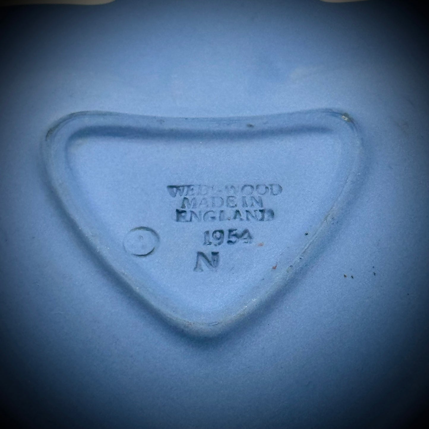 Vintage 1954 Blue Jasperware Wedgwood Spade Dish