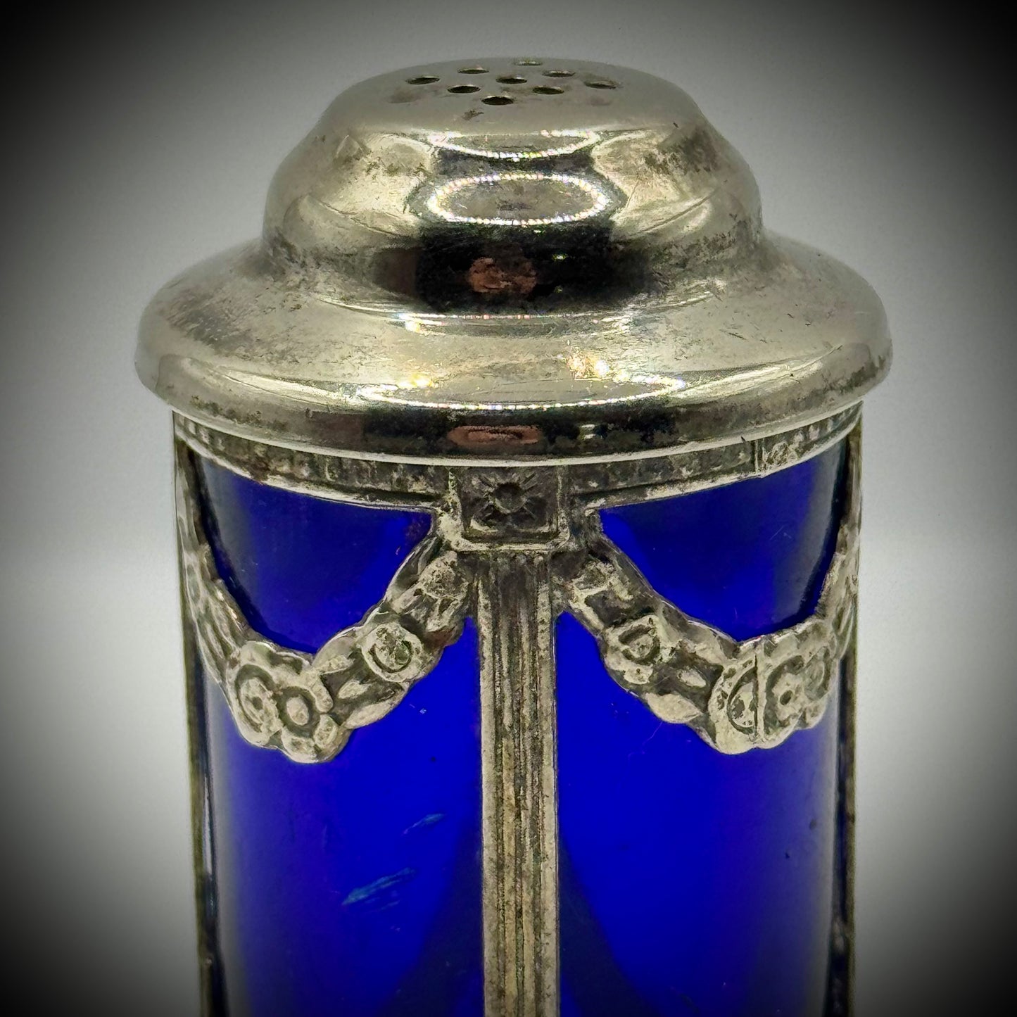 Vintage International Silver WIM Cobalt Blue Shaker