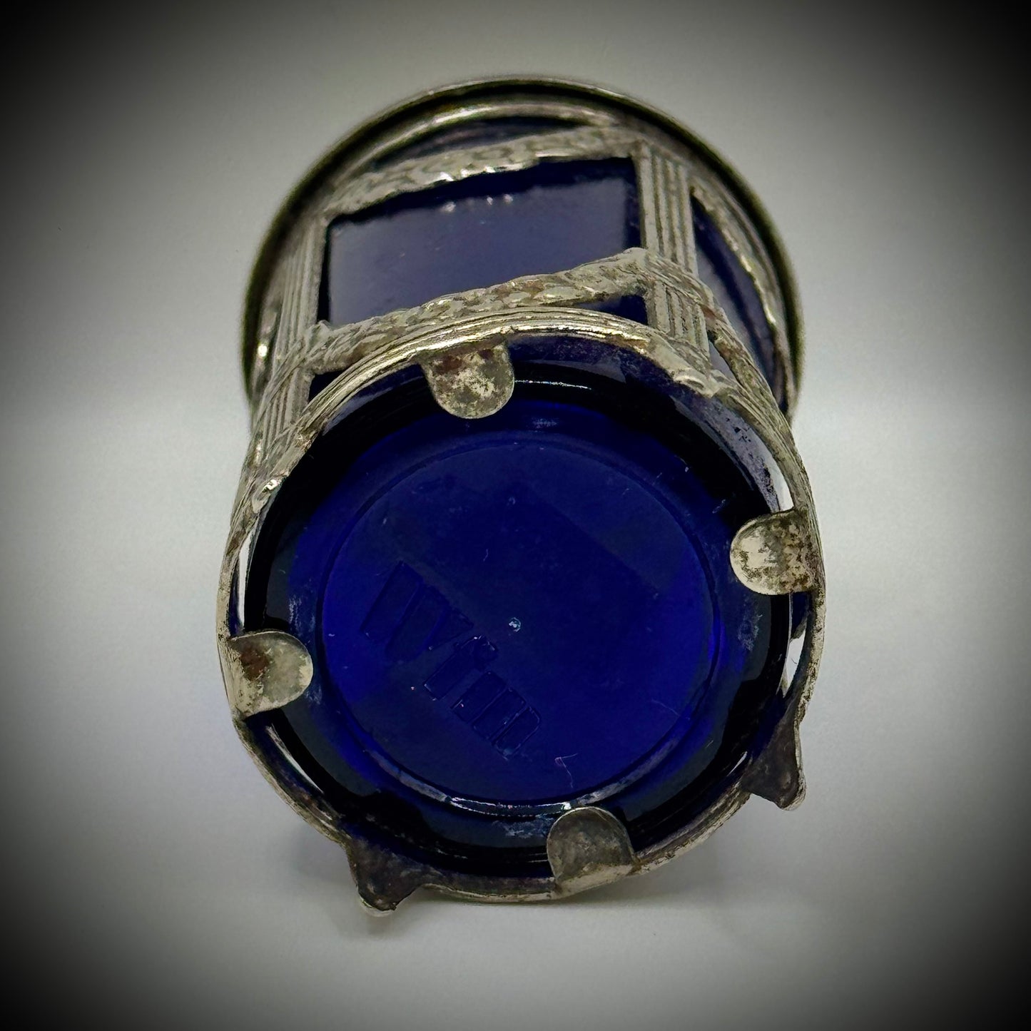 Vintage International Silver WIM Cobalt Blue Shaker