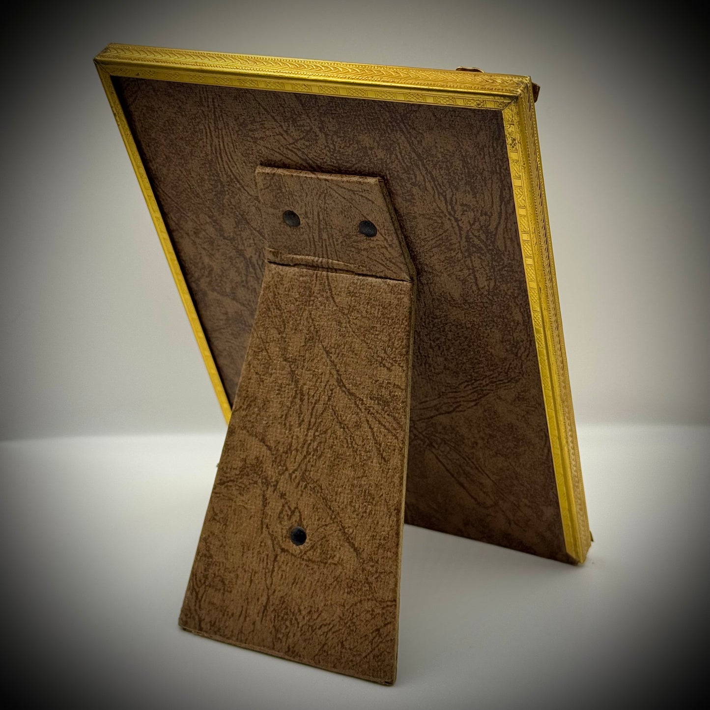 Vintage Metal Gold Tone Frame