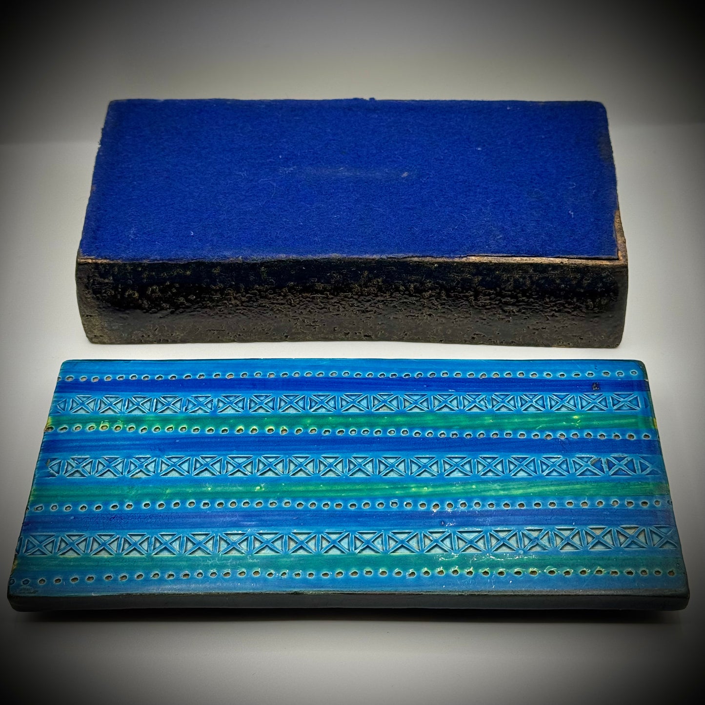 Bitossi Rimini Blue Italian Pottery Box by Aldo Londi
