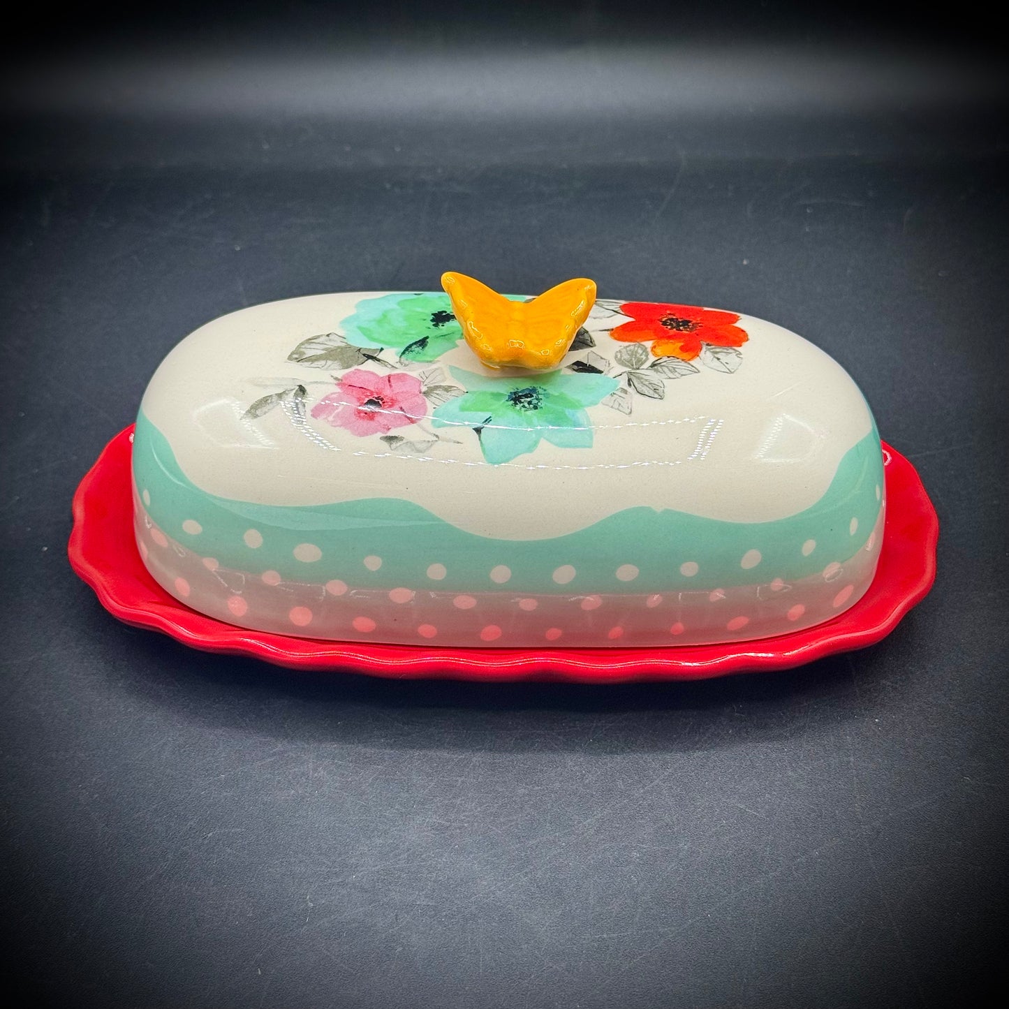 Pioneer Woman Lidded Butter Dish with Butterfly Motif