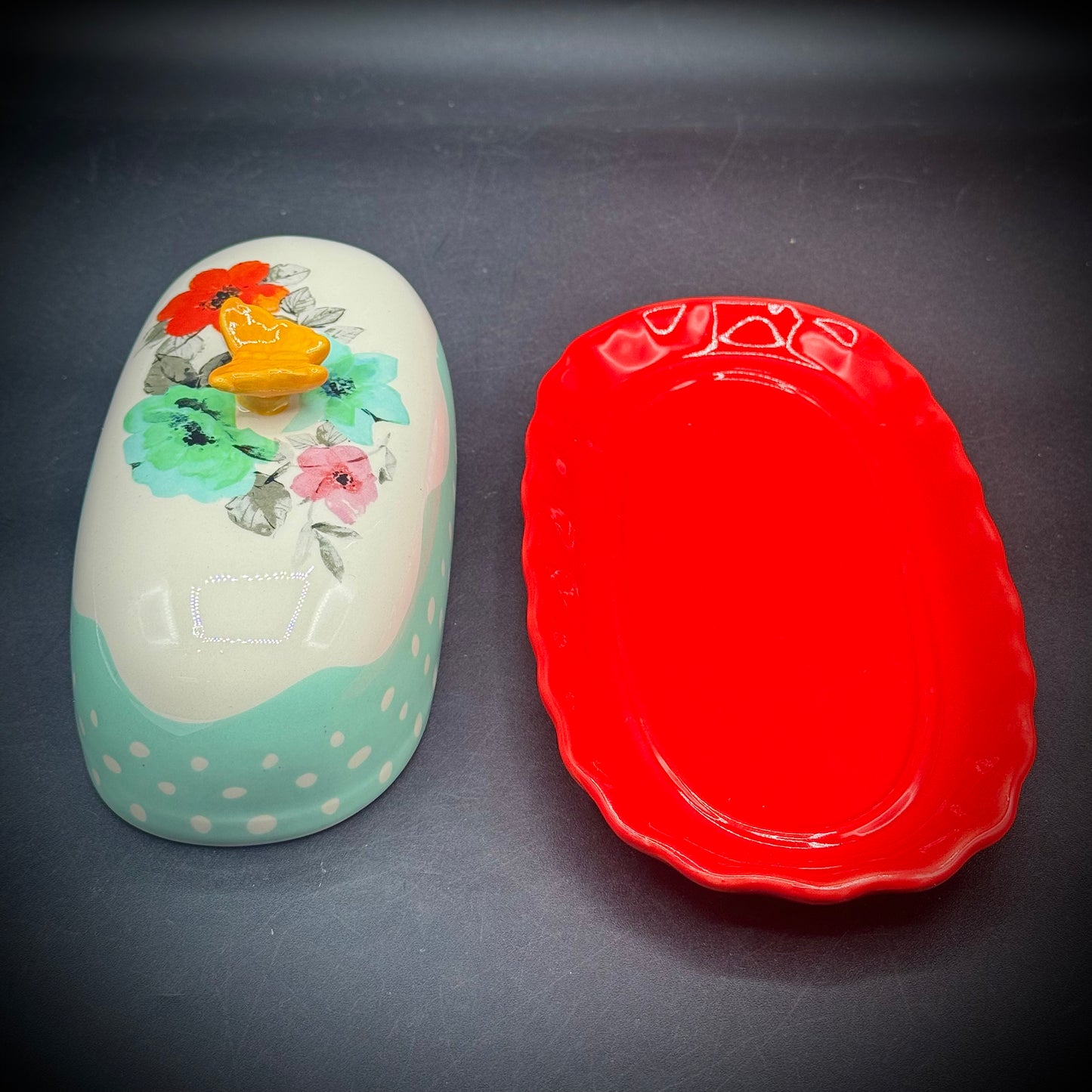 Pioneer Woman Lidded Butter Dish with Butterfly Motif