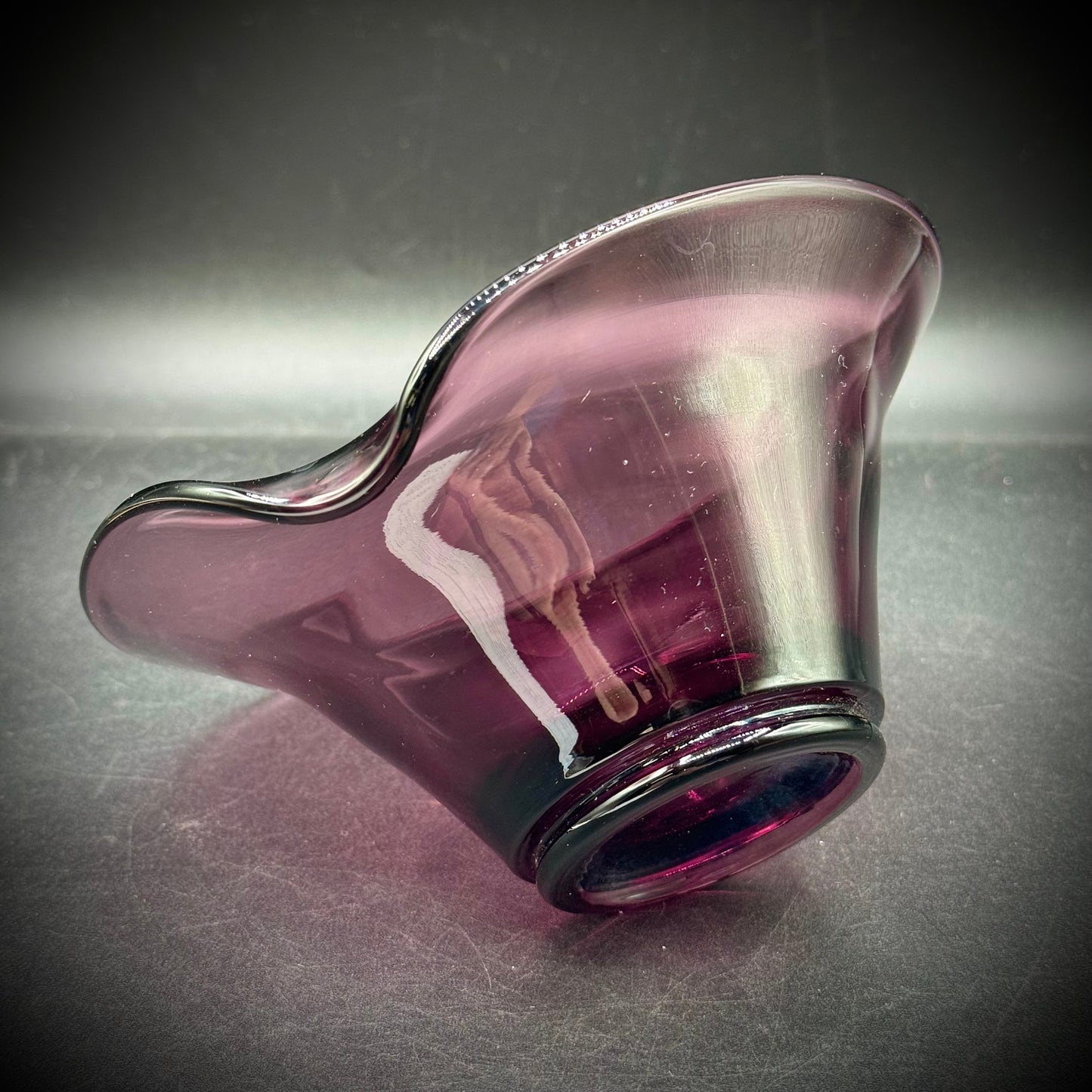 Vintage Viking Amethyst Calla Lily Dish/Bowl