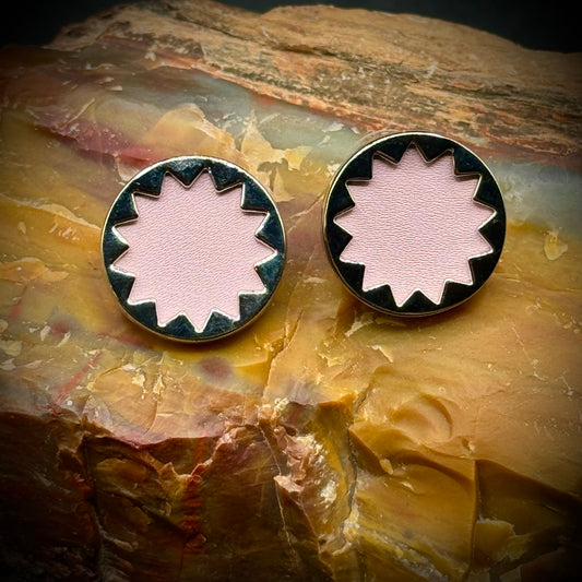 House of Harlow 1960 New Pink & Silver Tone Button Earrings