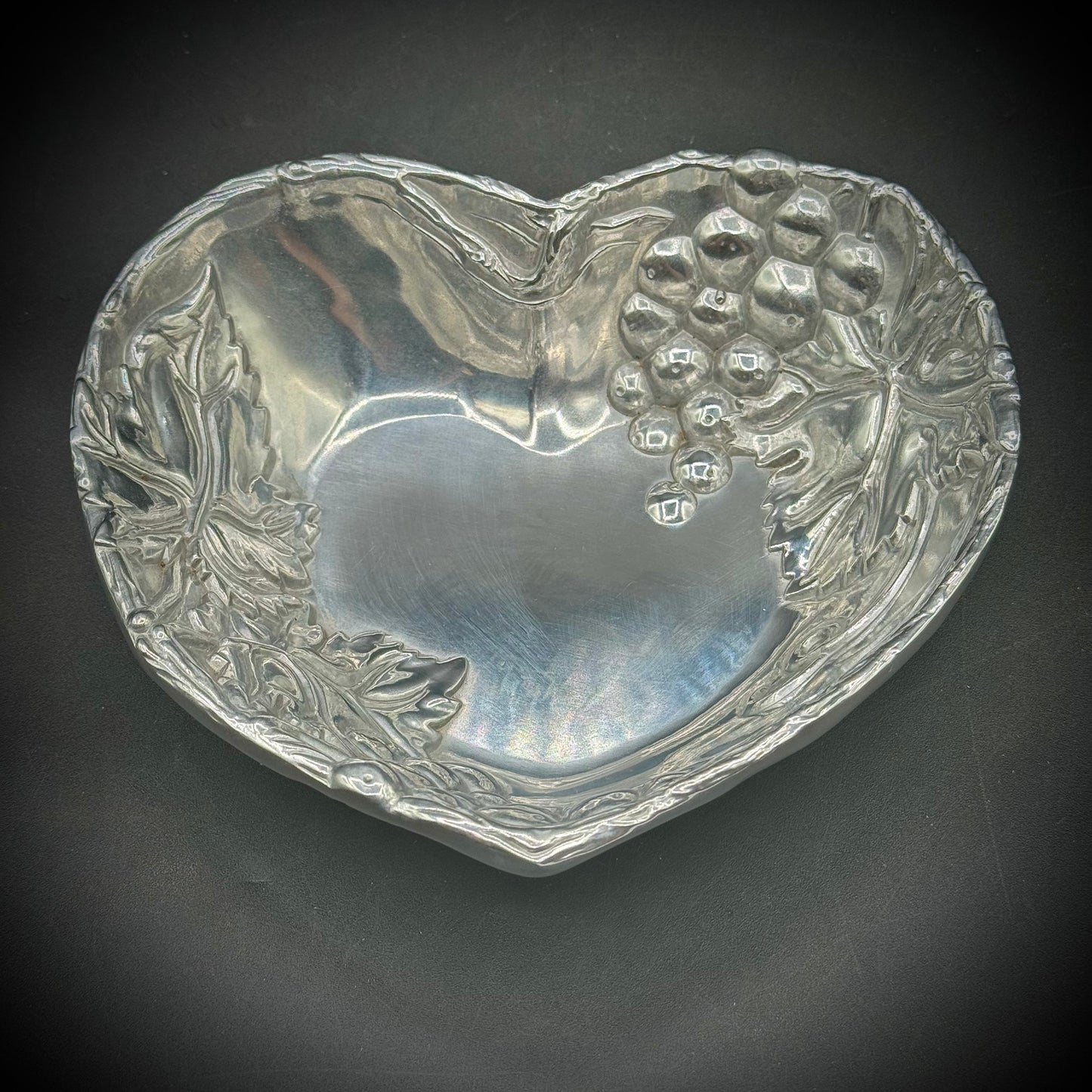 2005 Arthur Court Heard Shaped Bowl