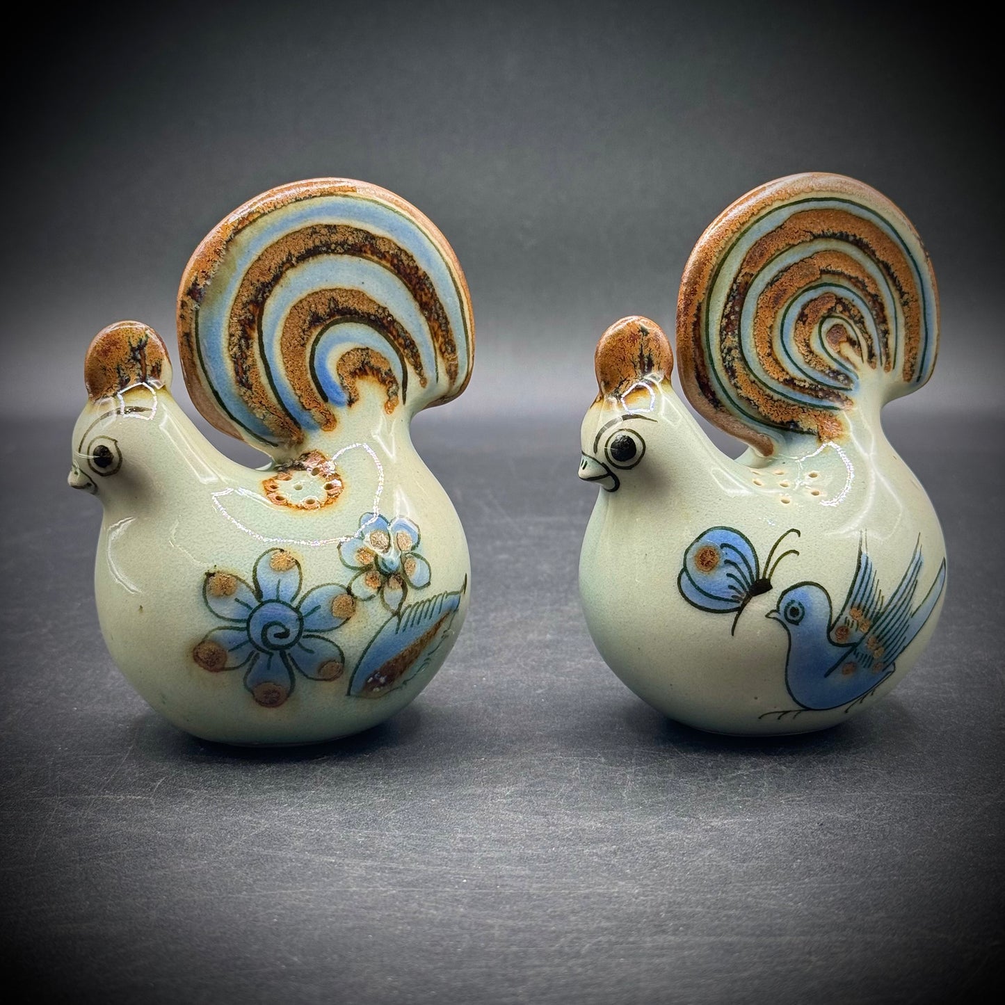 Pair of Hand Painted Tonala Mexico Chicken S&P Shakers