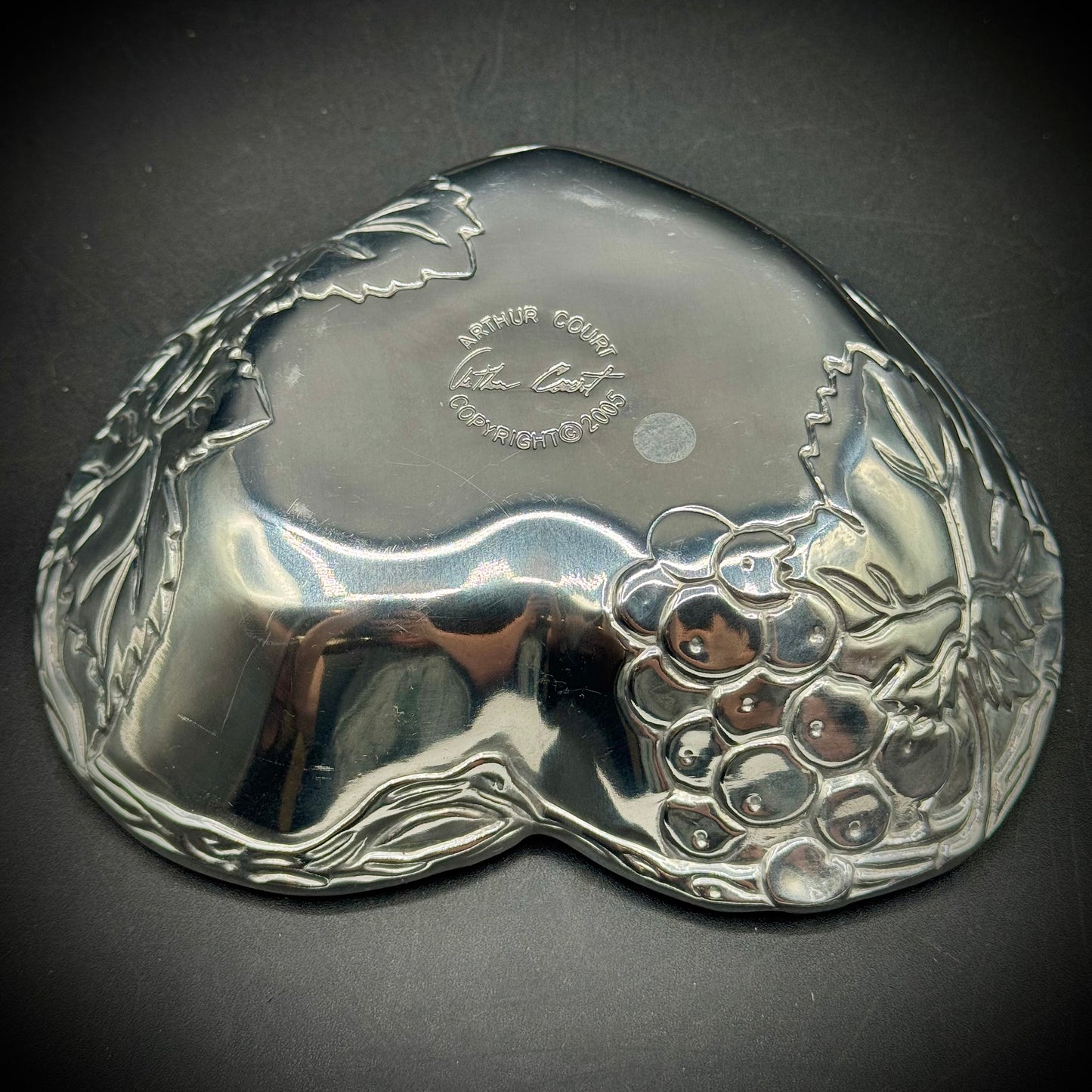 2005 Arthur Court Heard Shaped Bowl