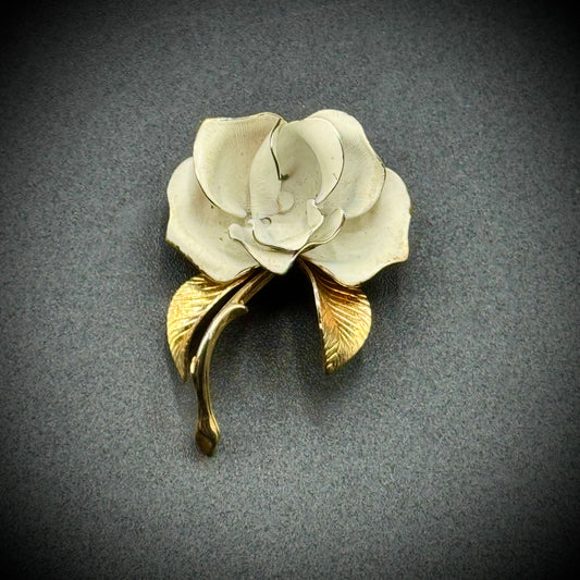 Vintage Cerrito Flower Pin/Brooch
