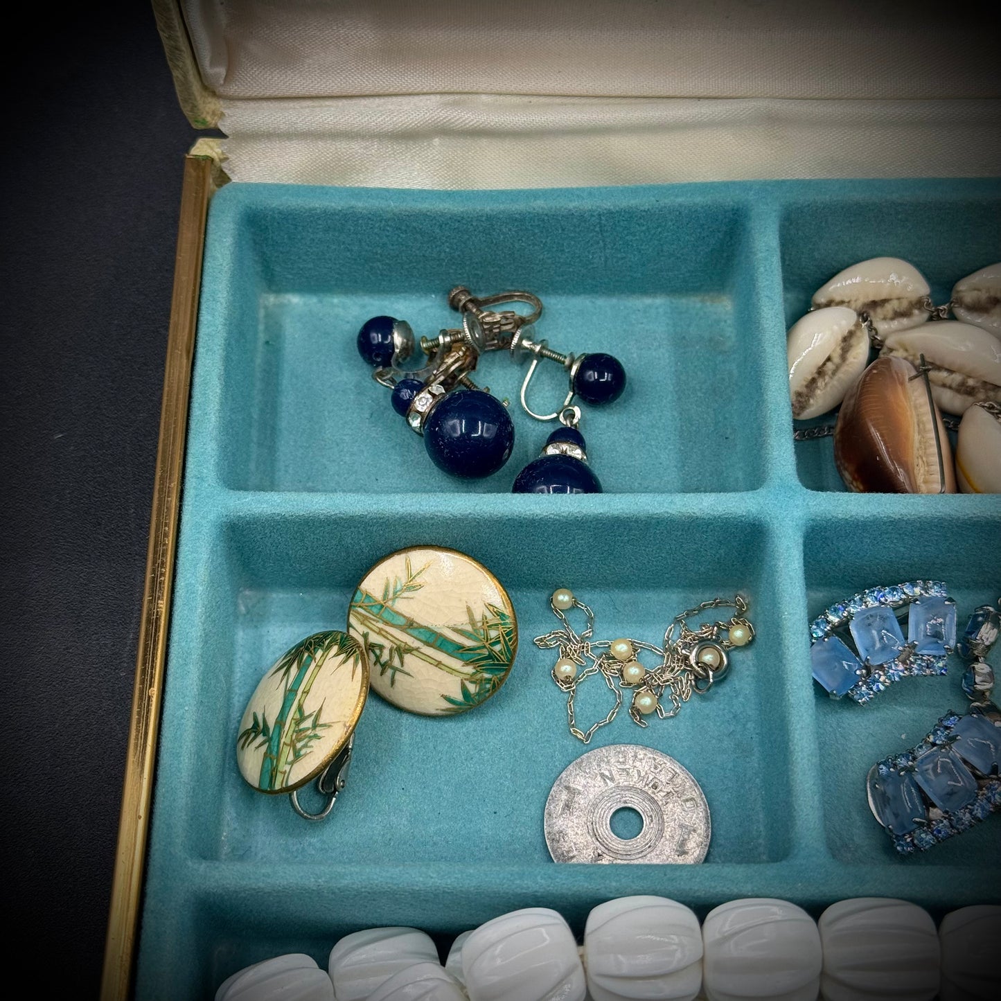 Vintage MCM Babcock Jewelry Box w/Collection of Costume Jewelry