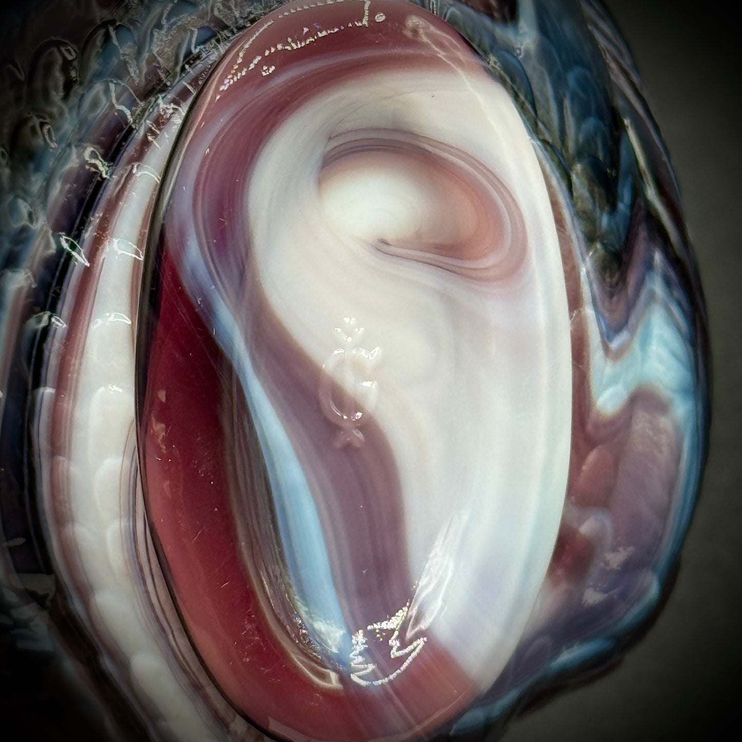Vintage Imperial Slag Glass Amethyst Swan