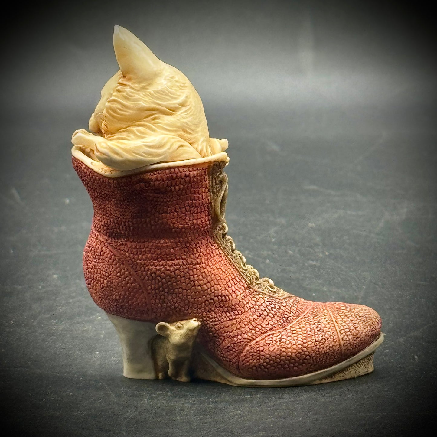 Harmony Kingdom "Puss In Boots" Lidded Trinket Box