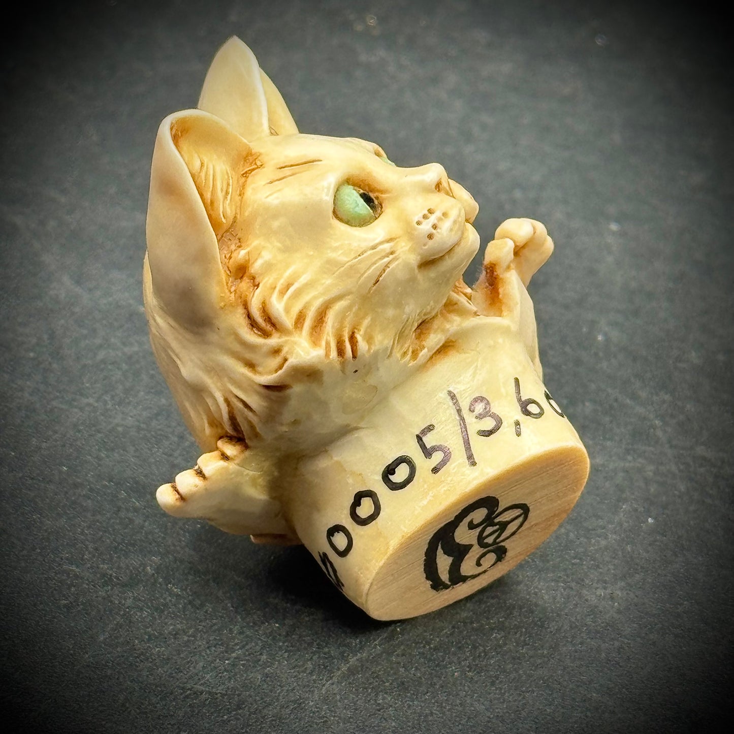 Harmony Kingdom "Puss In Boots" Lidded Trinket Box