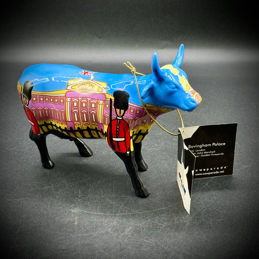 Will's Challenge - Cow Parade "Bovingham Palace"