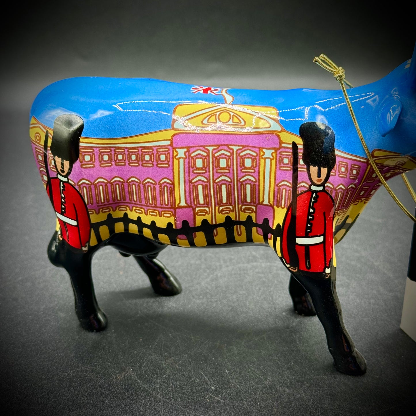 Will's Challenge - Cow Parade "Bovingham Palace"