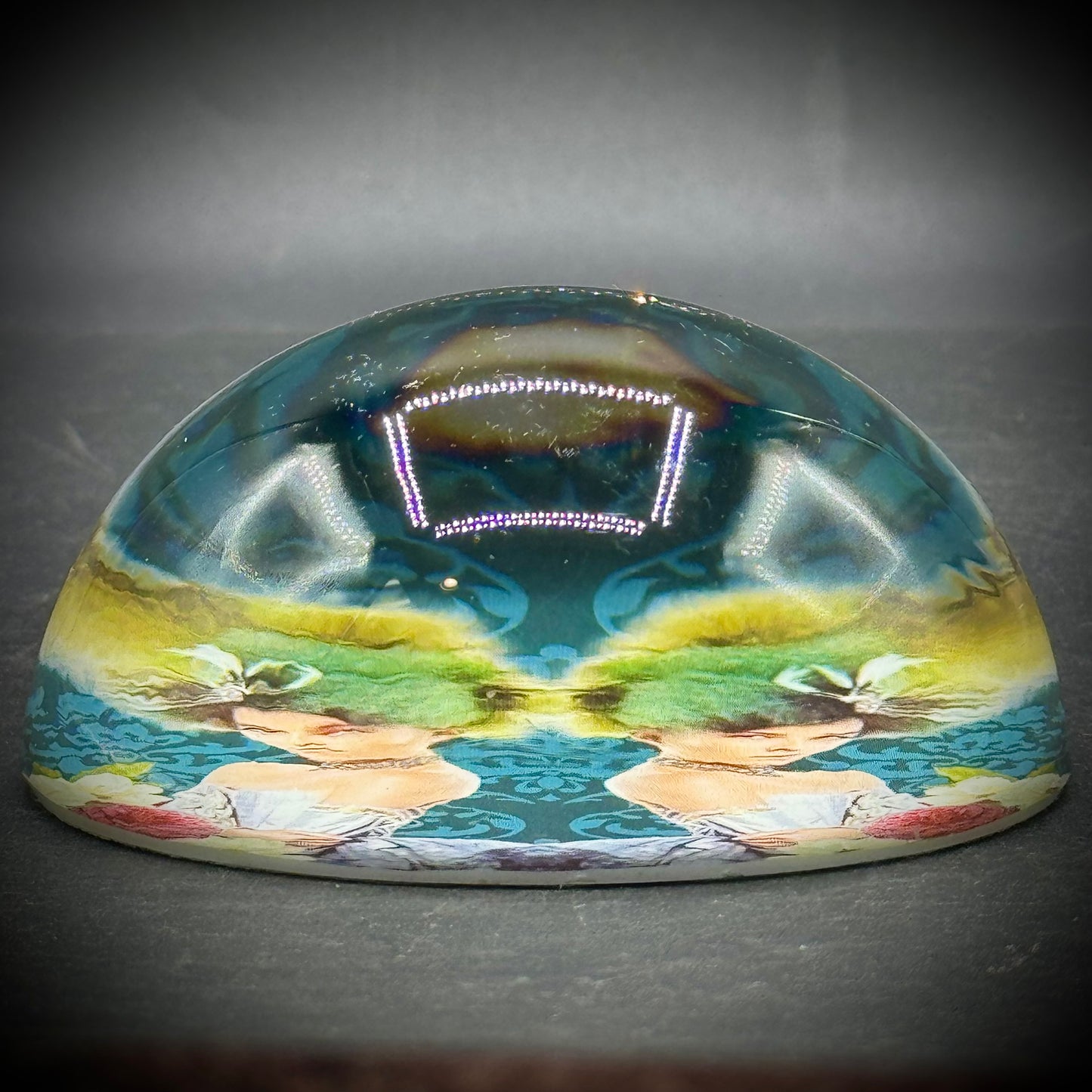 French Marie Antoinette Motif Convex Glass Paperweight