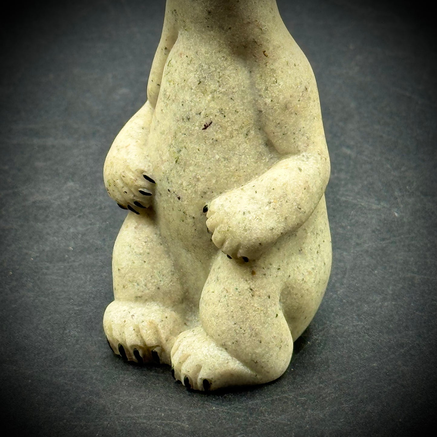 Vintage 2000 Quarry Critters "Billy" Bear Figurine