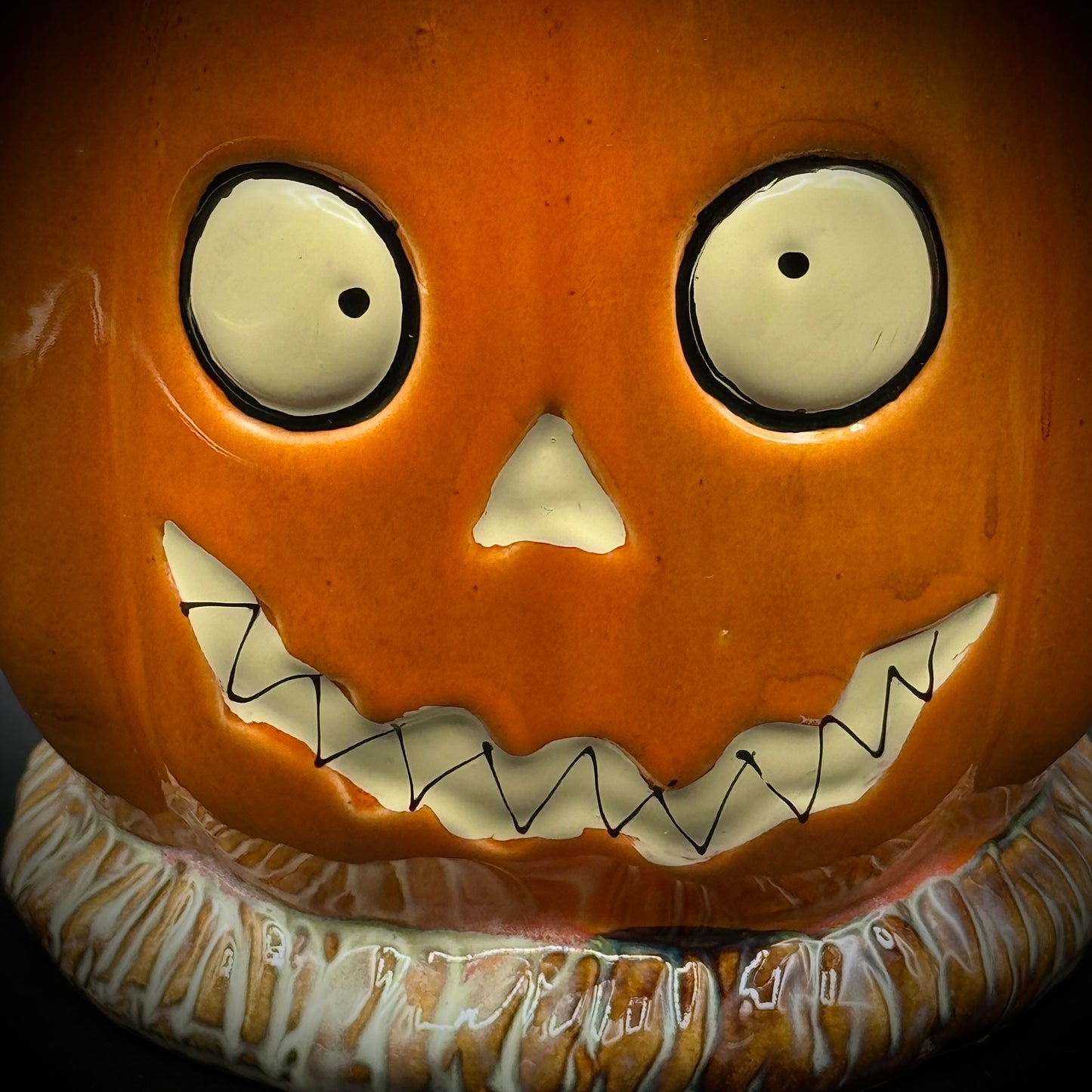 Yankee Candle Halloween "Boney Buzz" Pumpkin Jar Candle Holder