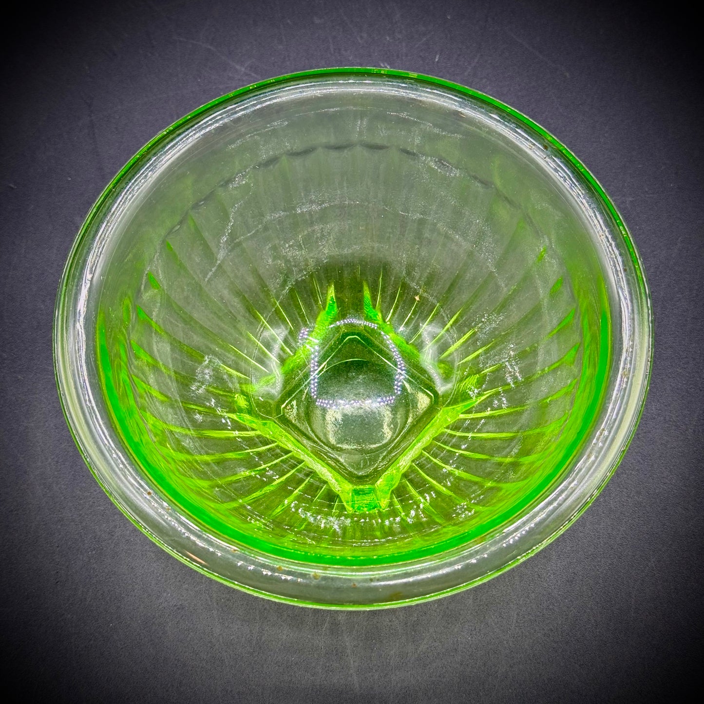 Vintage Federal Uranium Glass Bowl