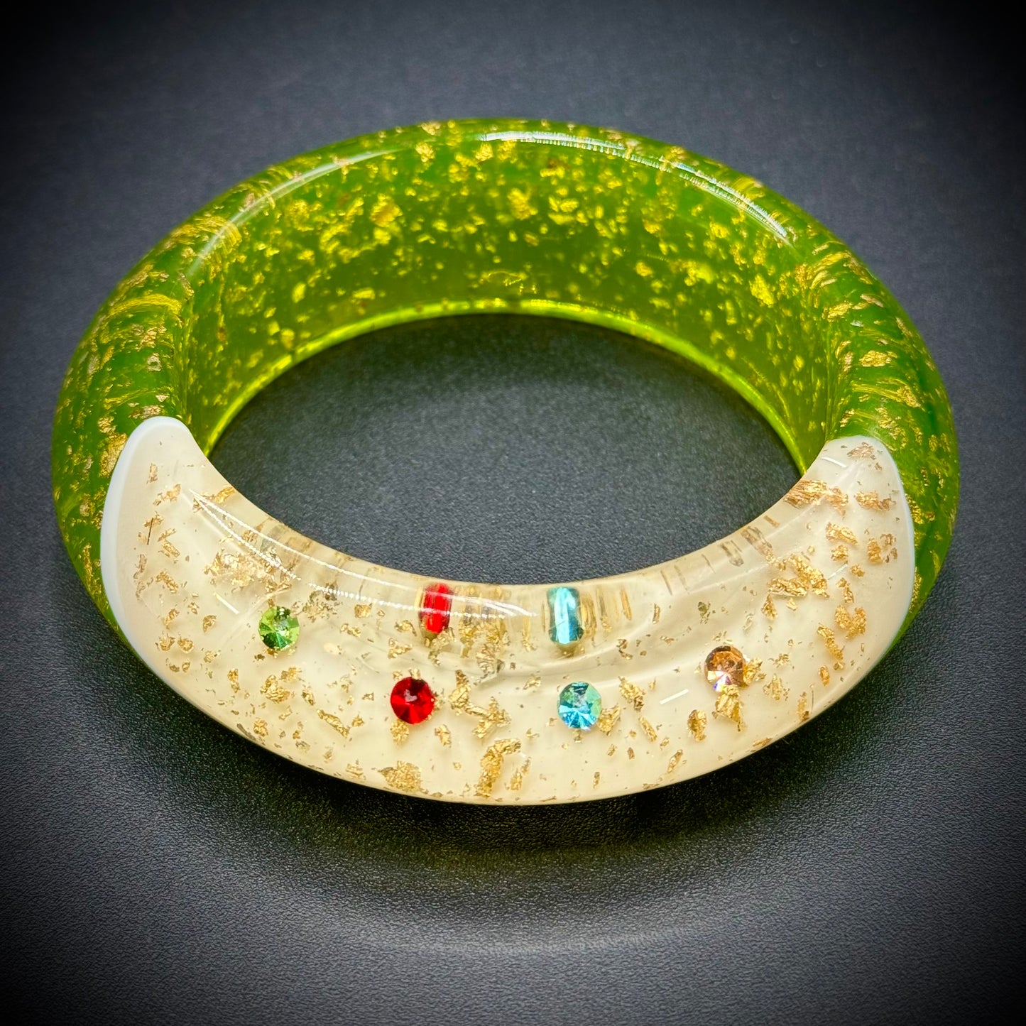 Vintage 1950's Green Apple Lucite Bangle w/Gold Flakes & Rhinestones