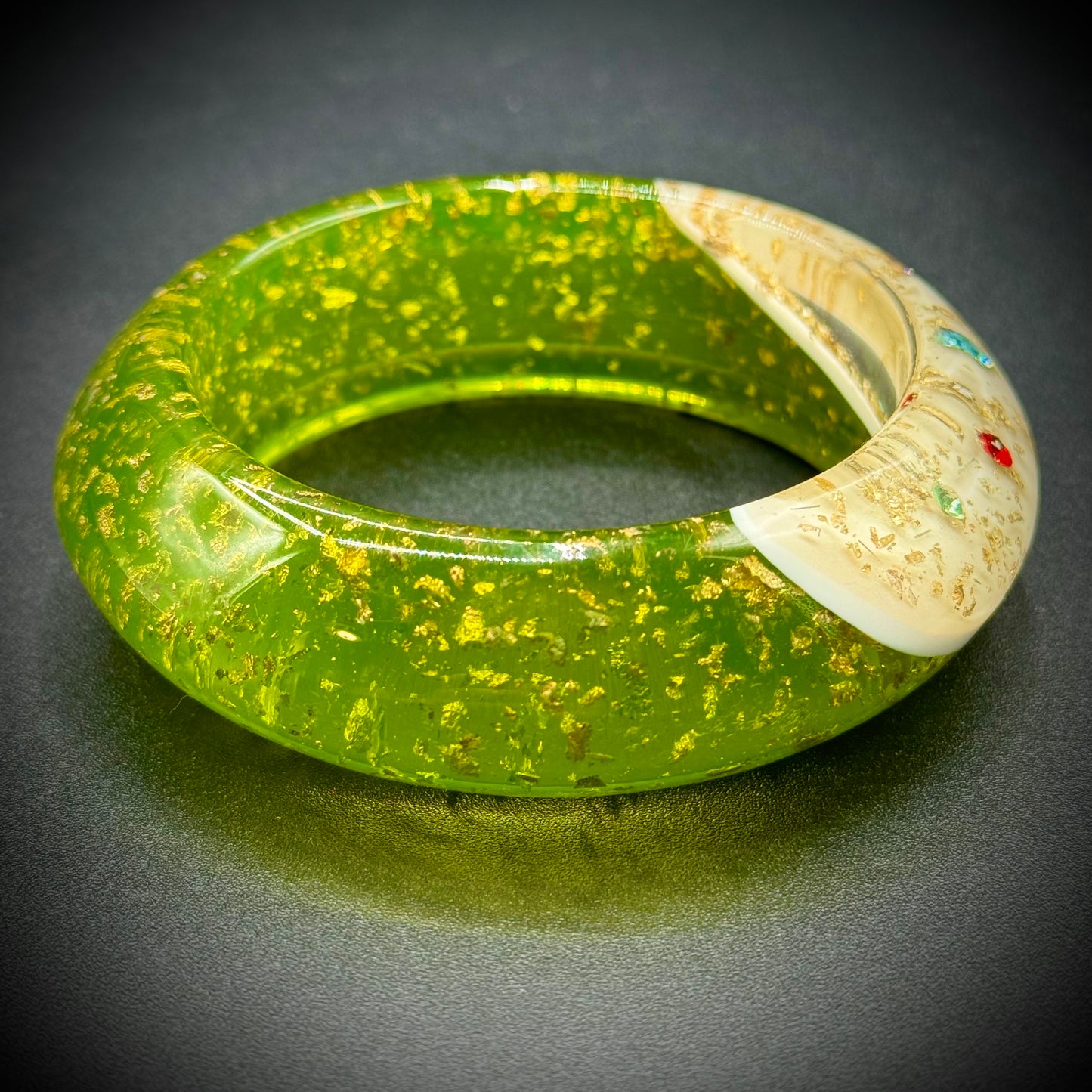 Vintage 1950's Green Apple Lucite Bangle w/Gold Flakes & Rhinestones