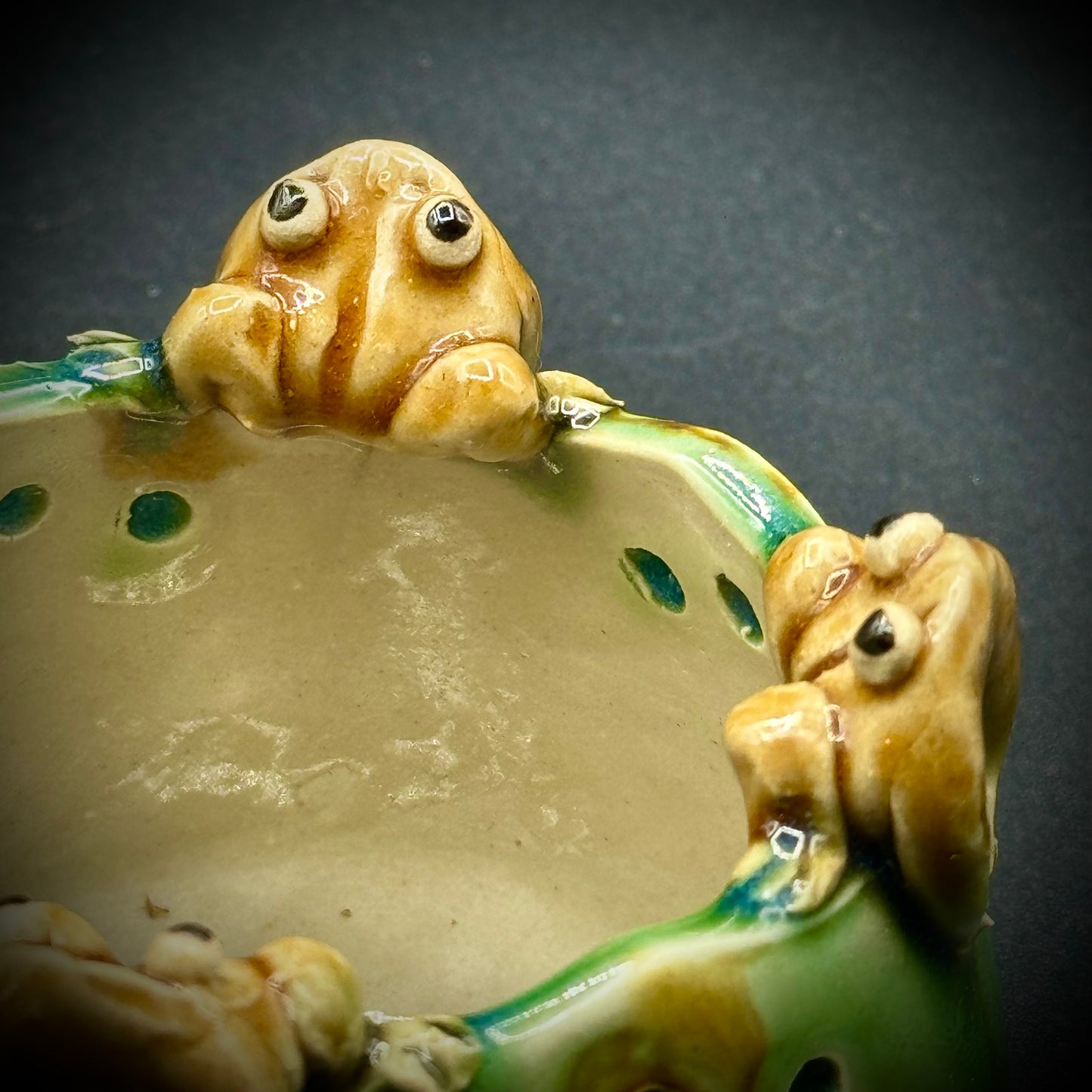 Vintage Majolica Four-Frog Planter