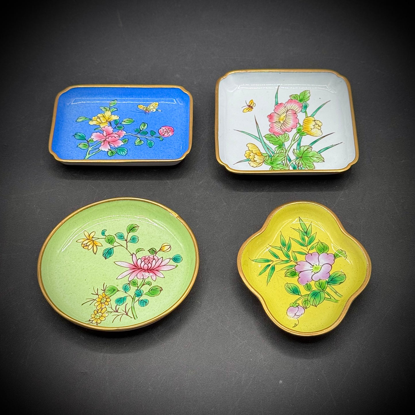Set of 4 Lillian Vernon Small Enamel Trinket Dishes