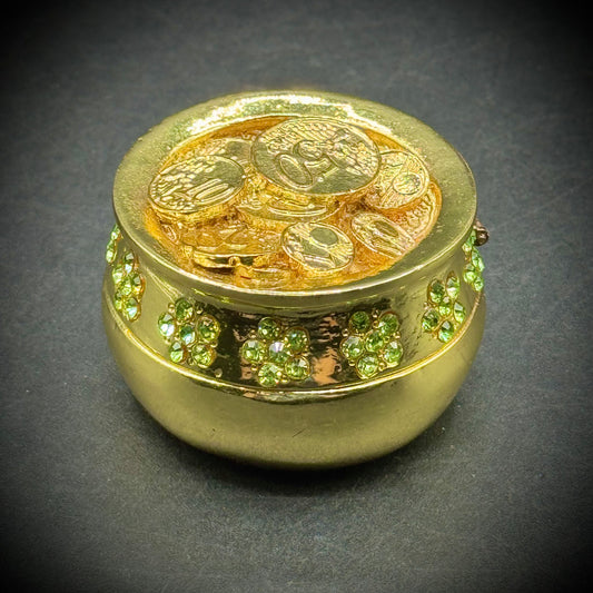 Objet d'Art by Work of Art "Pot of Gold" Trinket Box