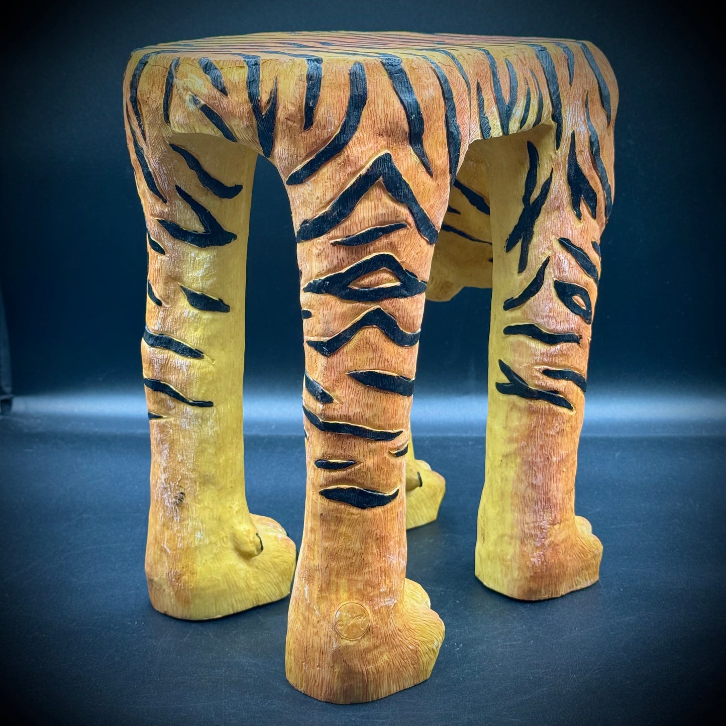 Large Tiger Planter Stand/Stool