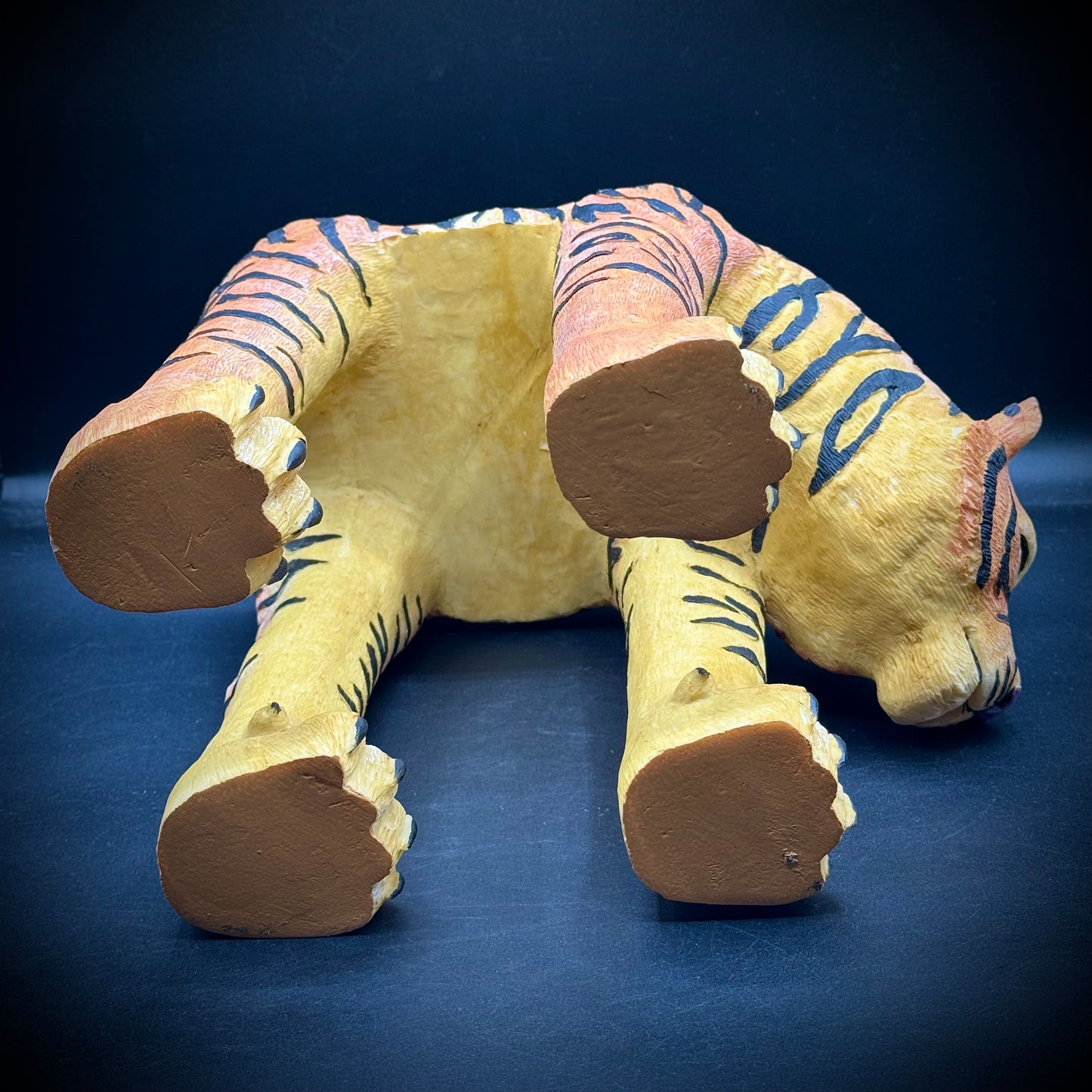 Large Tiger Planter Stand/Stool