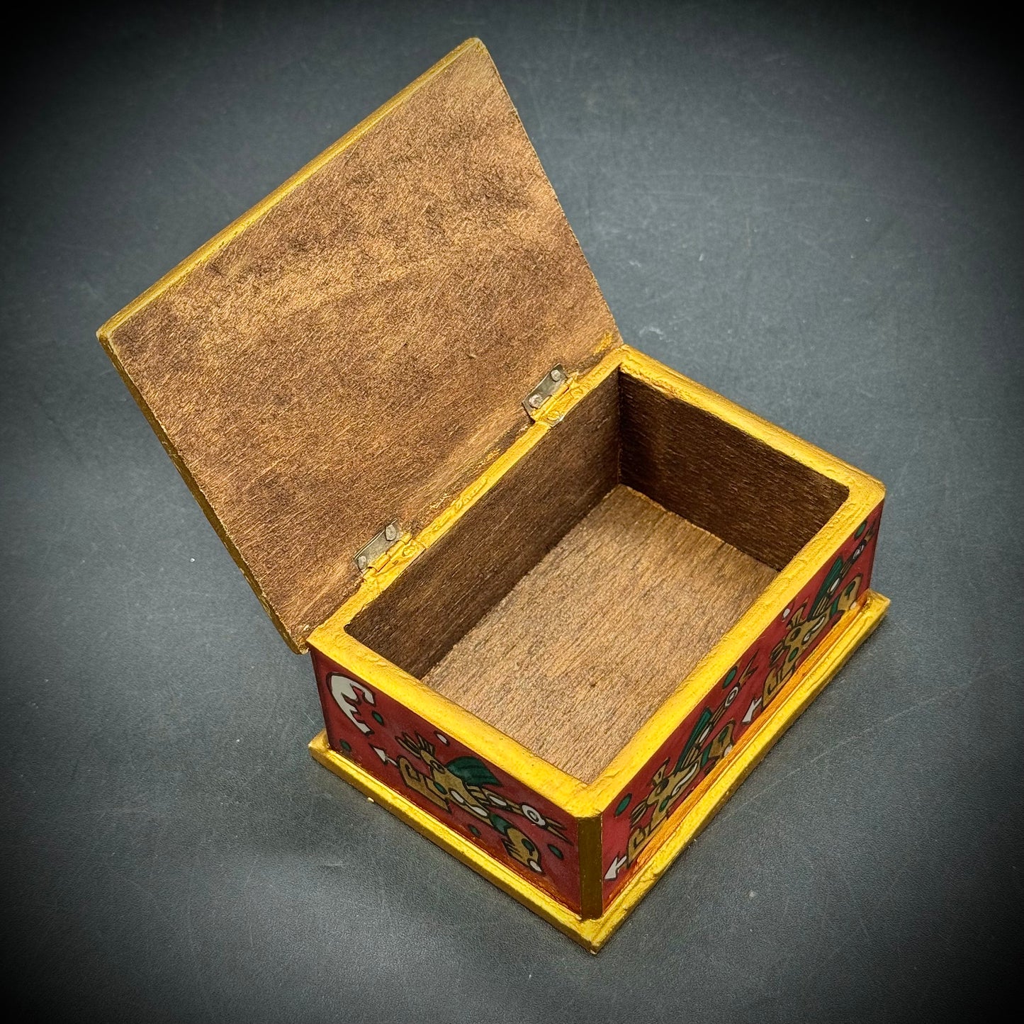 South American Made Mayan Motif Hinged Lidded Trinket Box